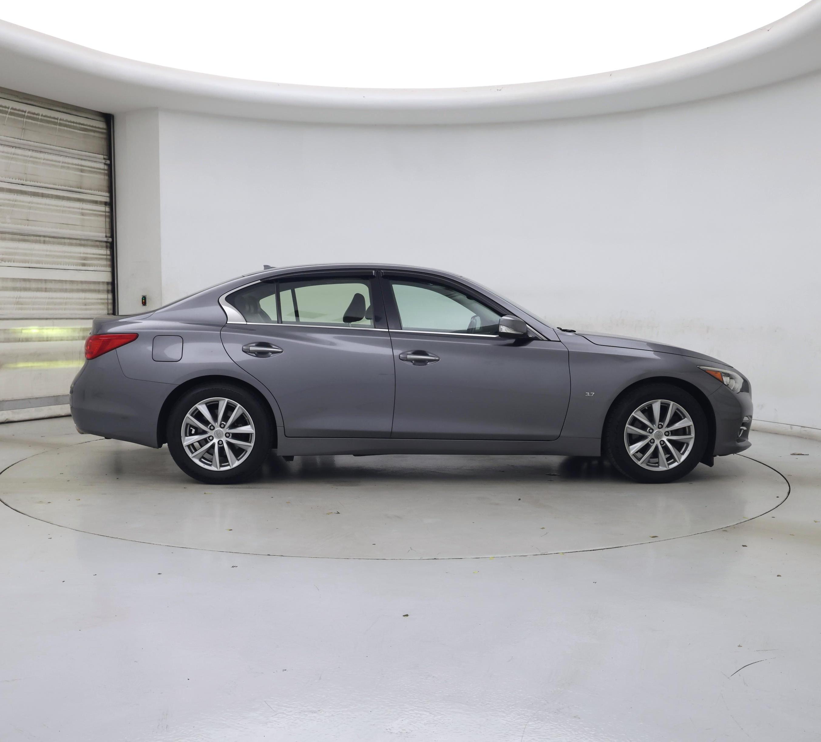 Thumbnail: 2015 INFINITI Q50 - 7