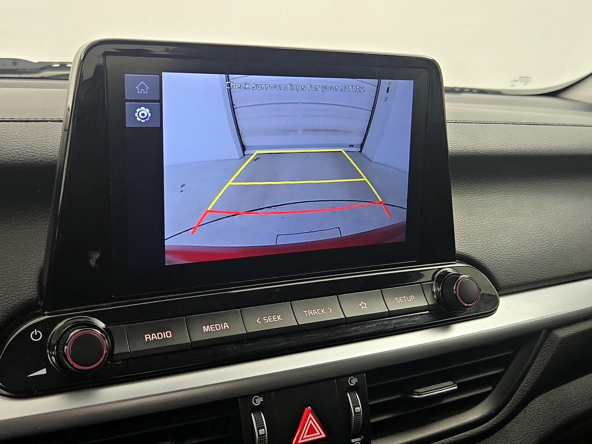 Thumbnail: 2022 Kia Forte - 14