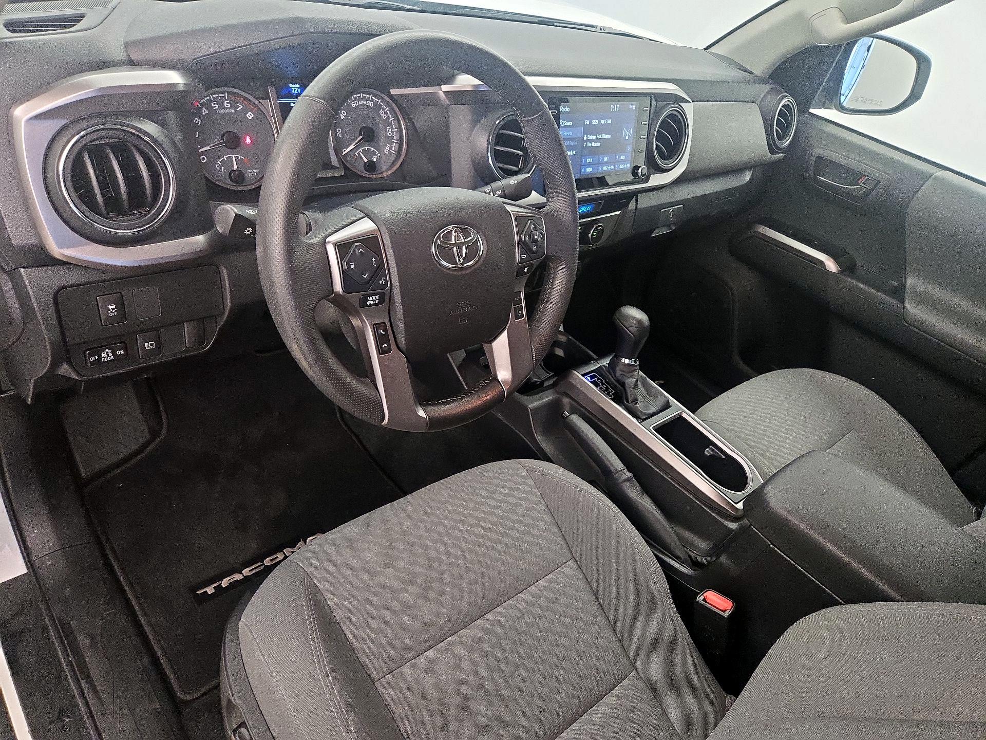 Thumbnail: 2022 Toyota Tacoma - 9