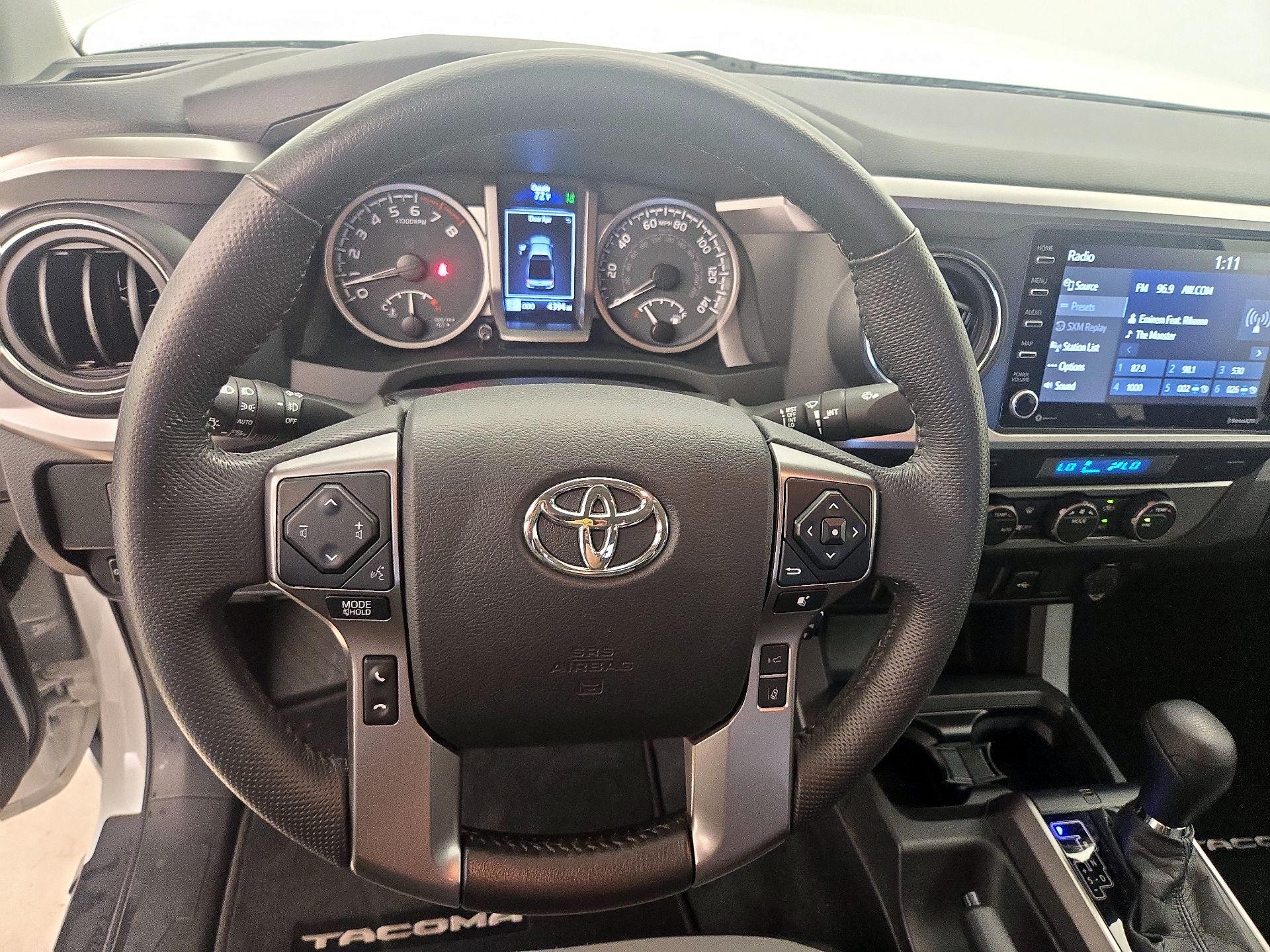 Thumbnail: 2022 Toyota Tacoma - 10