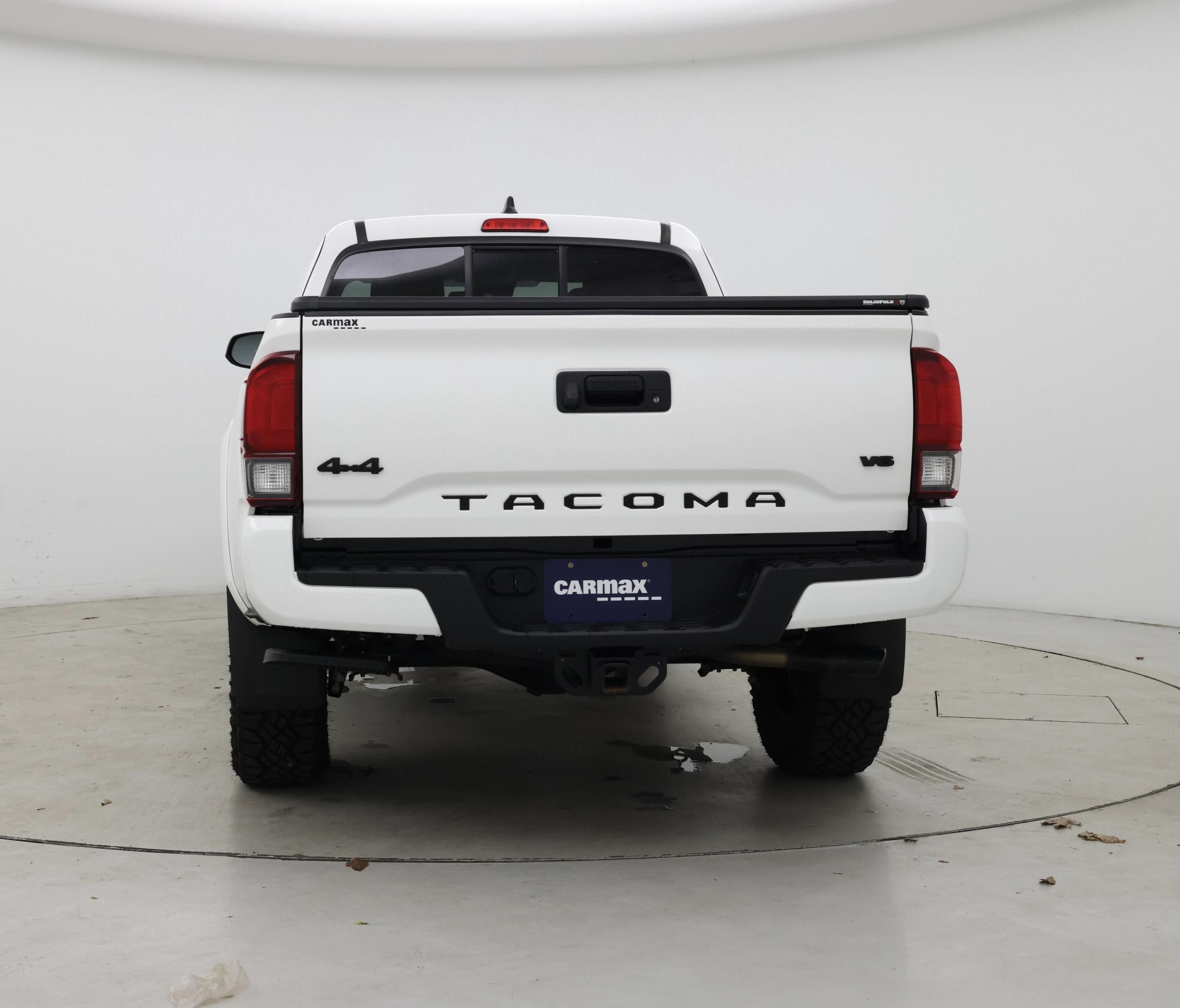 Thumbnail: 2022 Toyota Tacoma - 6