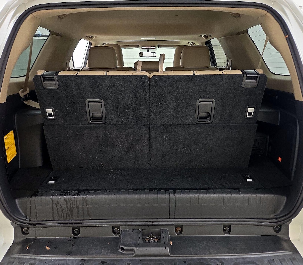 Trunk/Cargo (Seats Up)