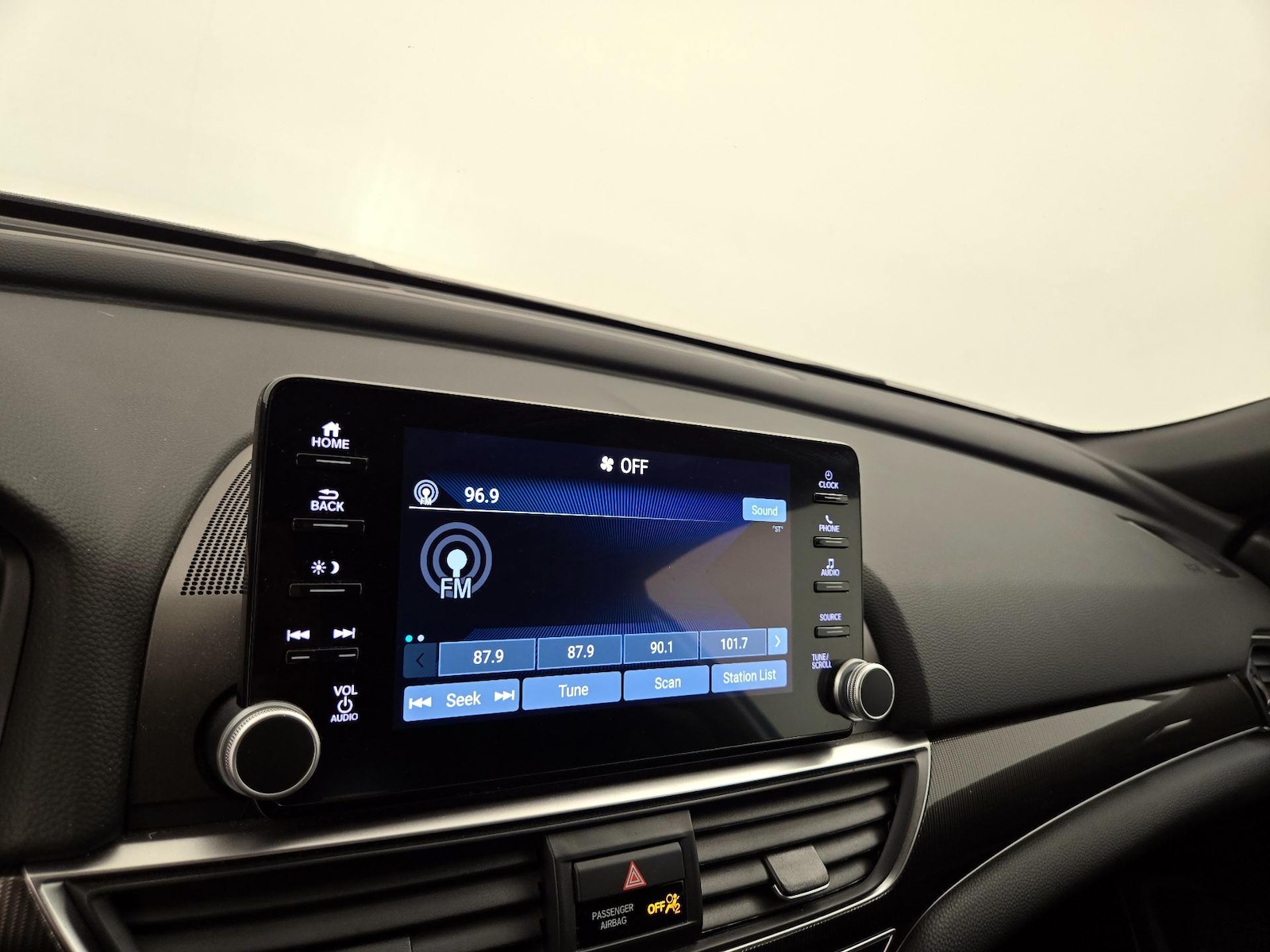2021 Honda Accord Sport - Photo 16