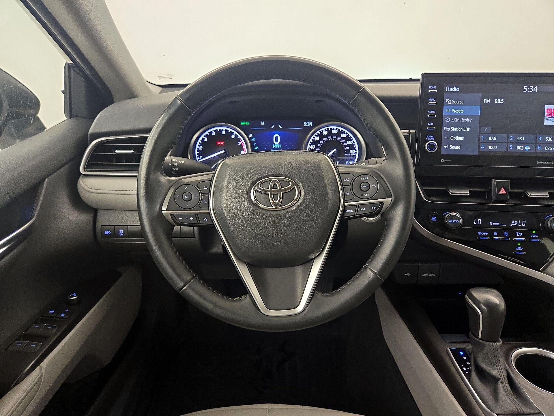 Thumbnail: 2023 Toyota Camry - 10