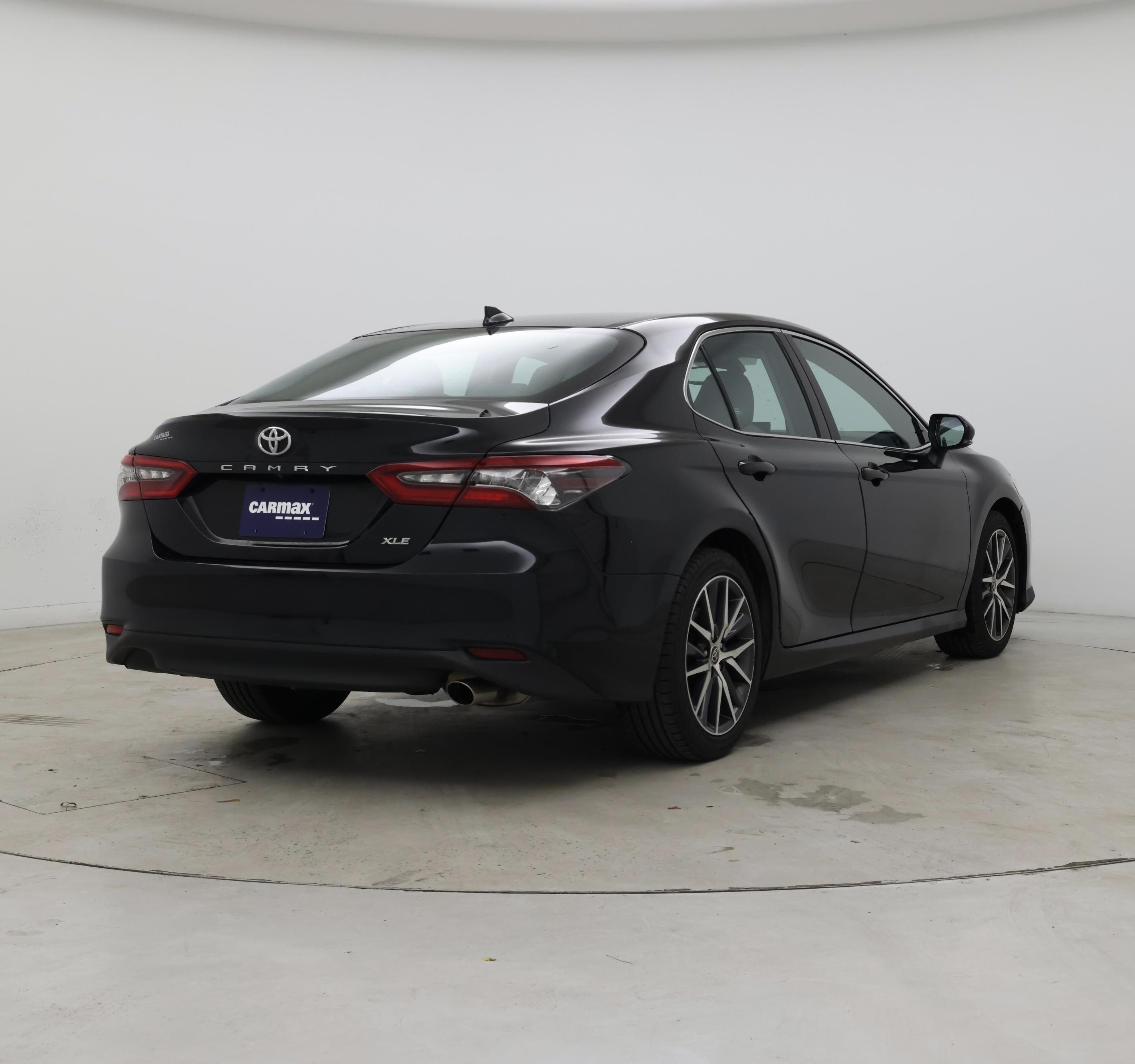 Thumbnail: 2023 Toyota Camry - 8