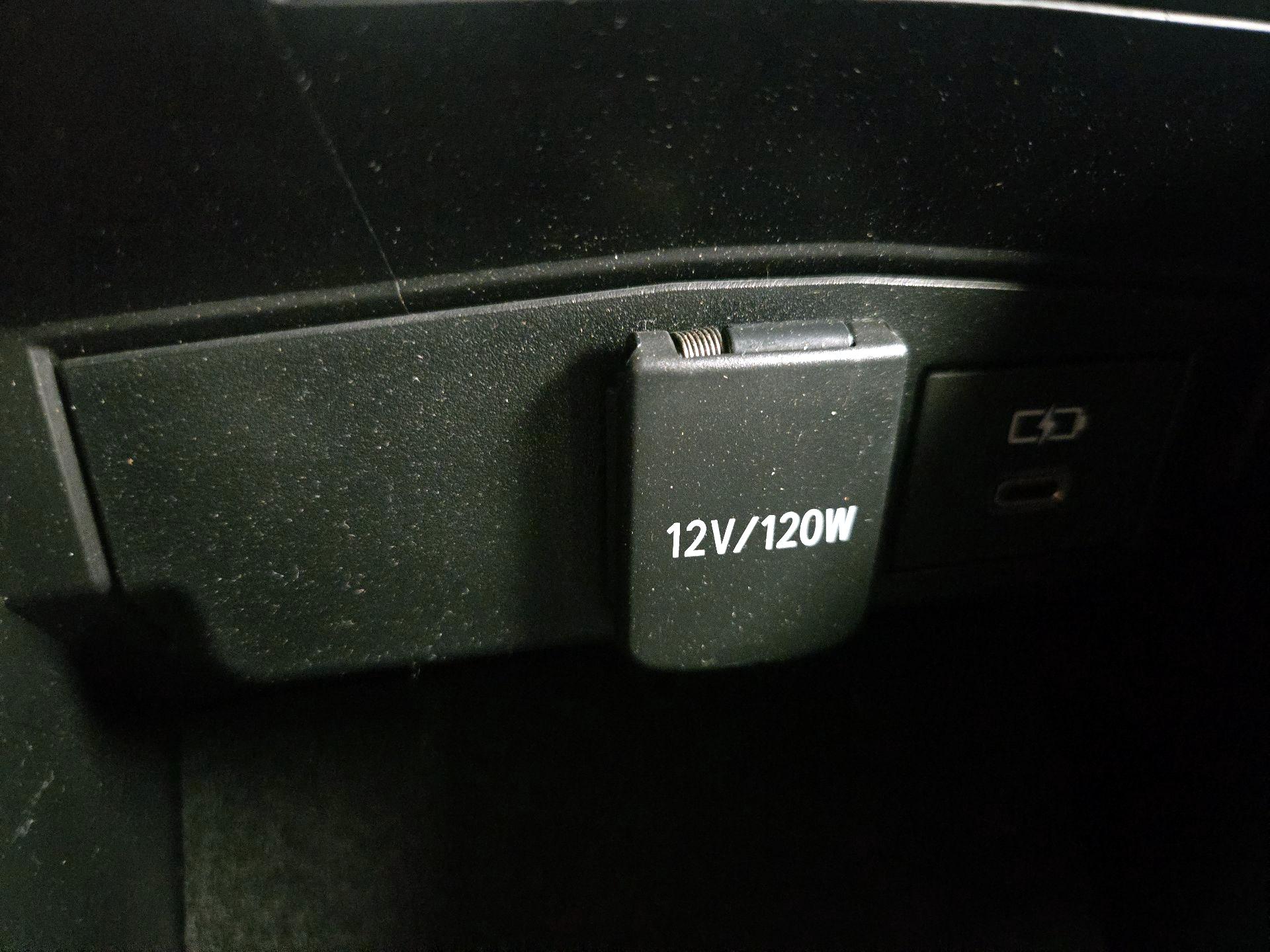 Thumbnail: 2022 Toyota Corolla - 19