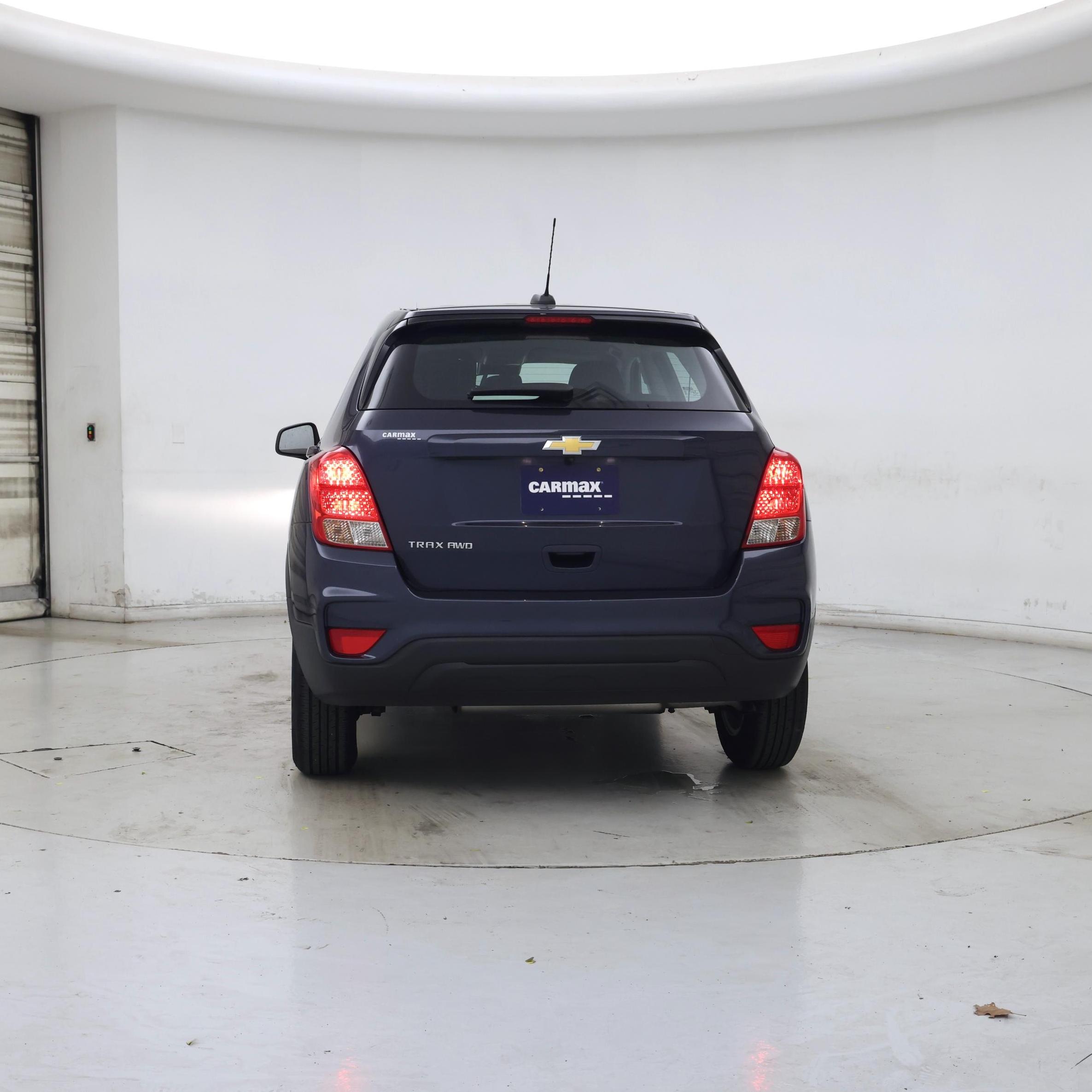 Thumbnail: 2018 Chevrolet Trax - 6