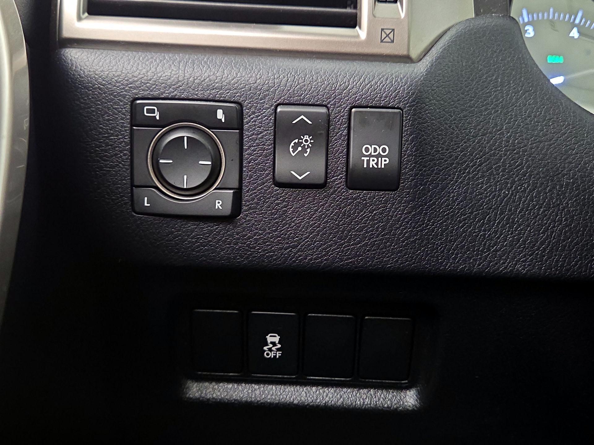 Thumbnail: 2019 Lexus GX - 13
