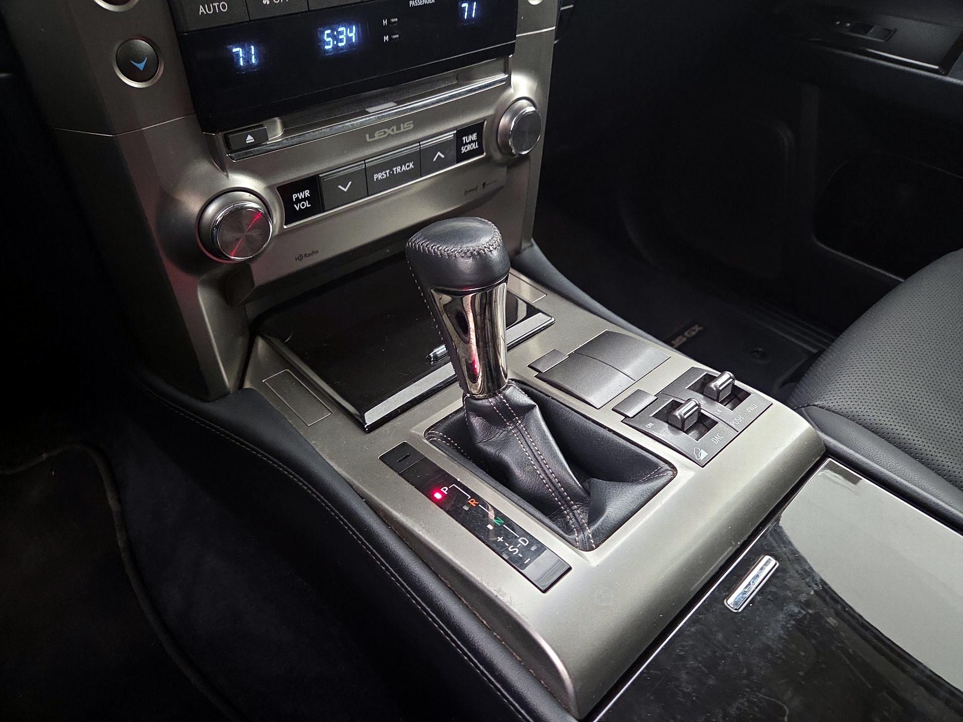 Thumbnail: 2019 Lexus GX - 17