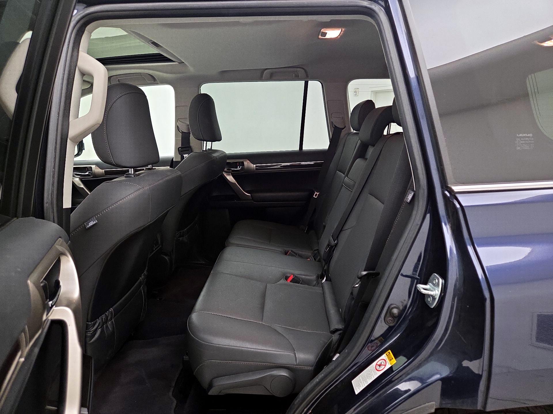Thumbnail: 2019 Lexus GX - 19