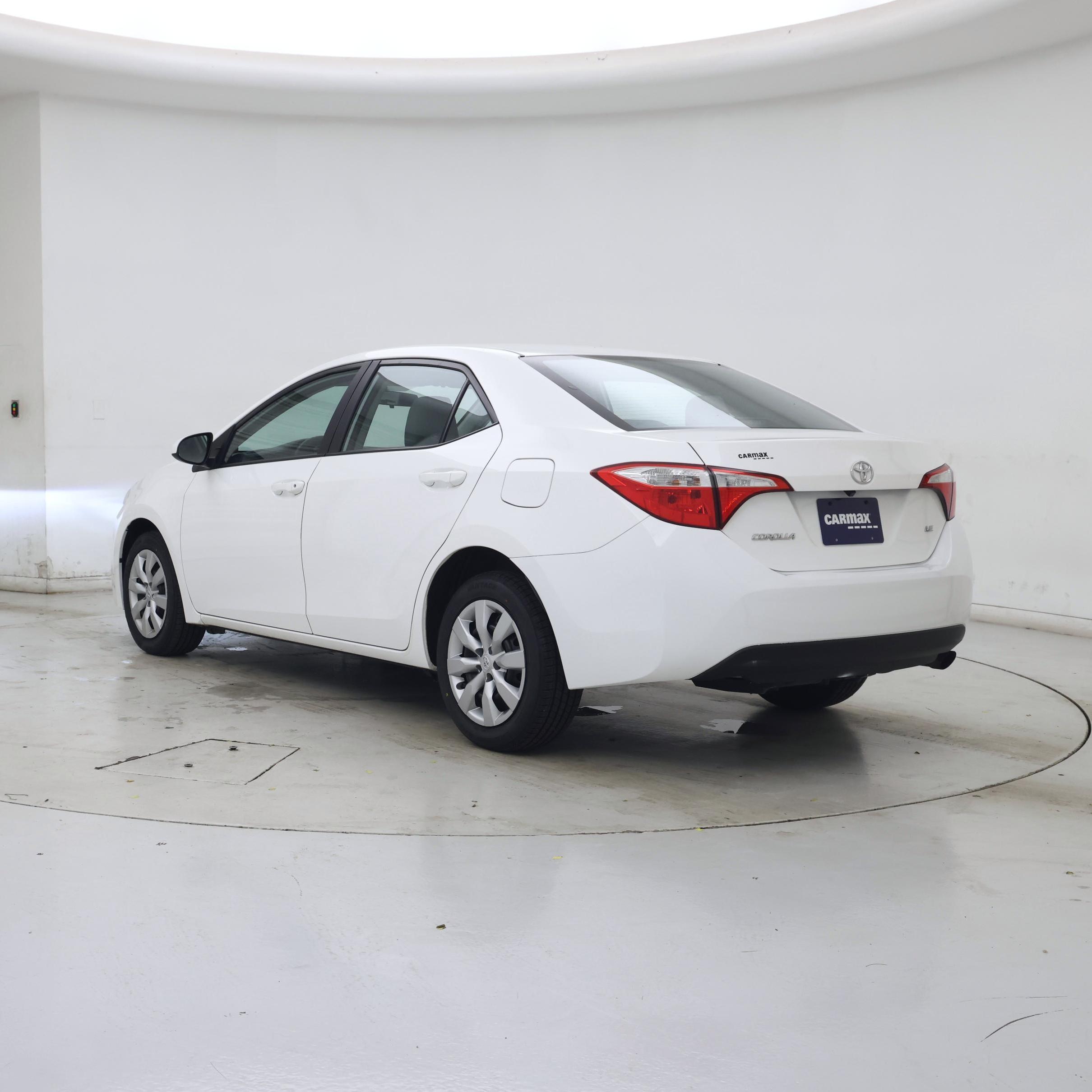 Thumbnail: 2014 Toyota Corolla - 2