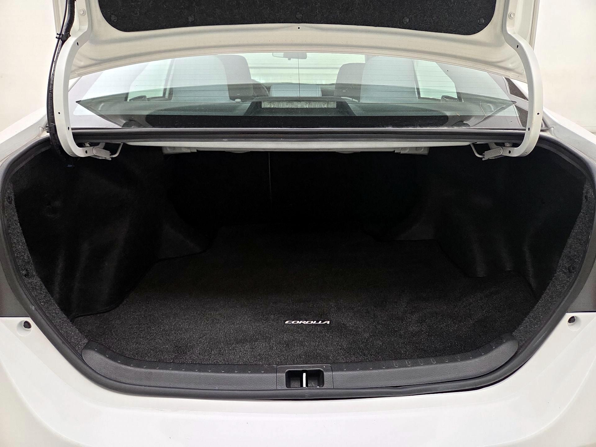 Thumbnail: 2014 Toyota Corolla - 20