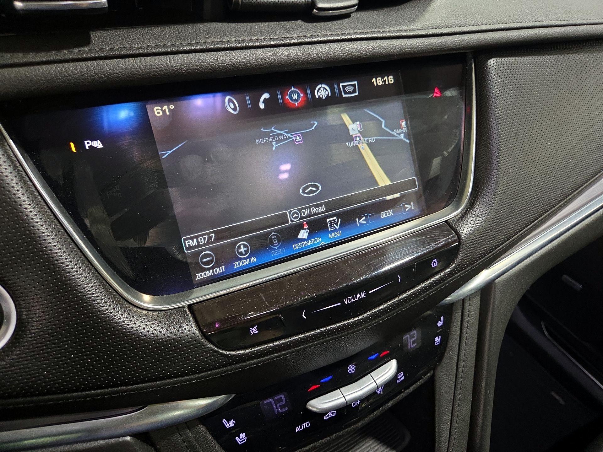 Thumbnail: 2017 Cadillac XT5 - 14