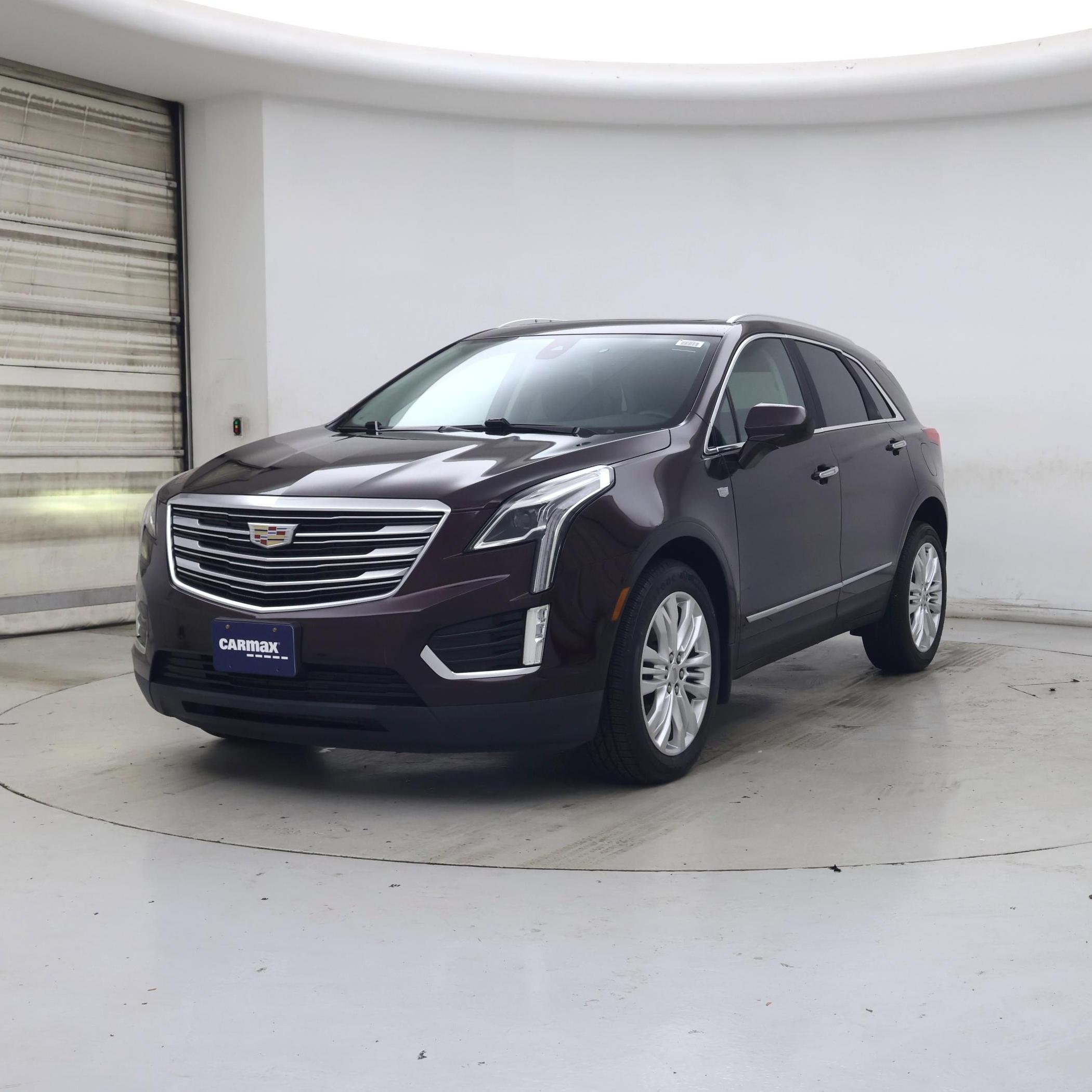 Thumbnail: 2017 Cadillac XT5 - 4