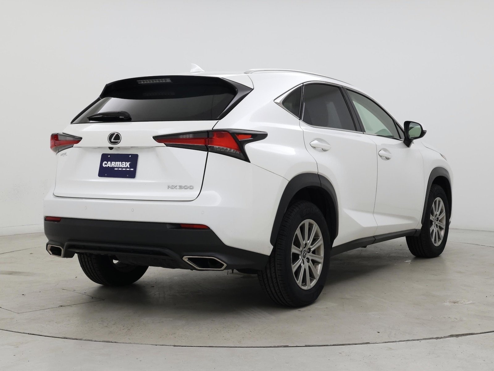 2020 Lexus NX 300 - Photo 9