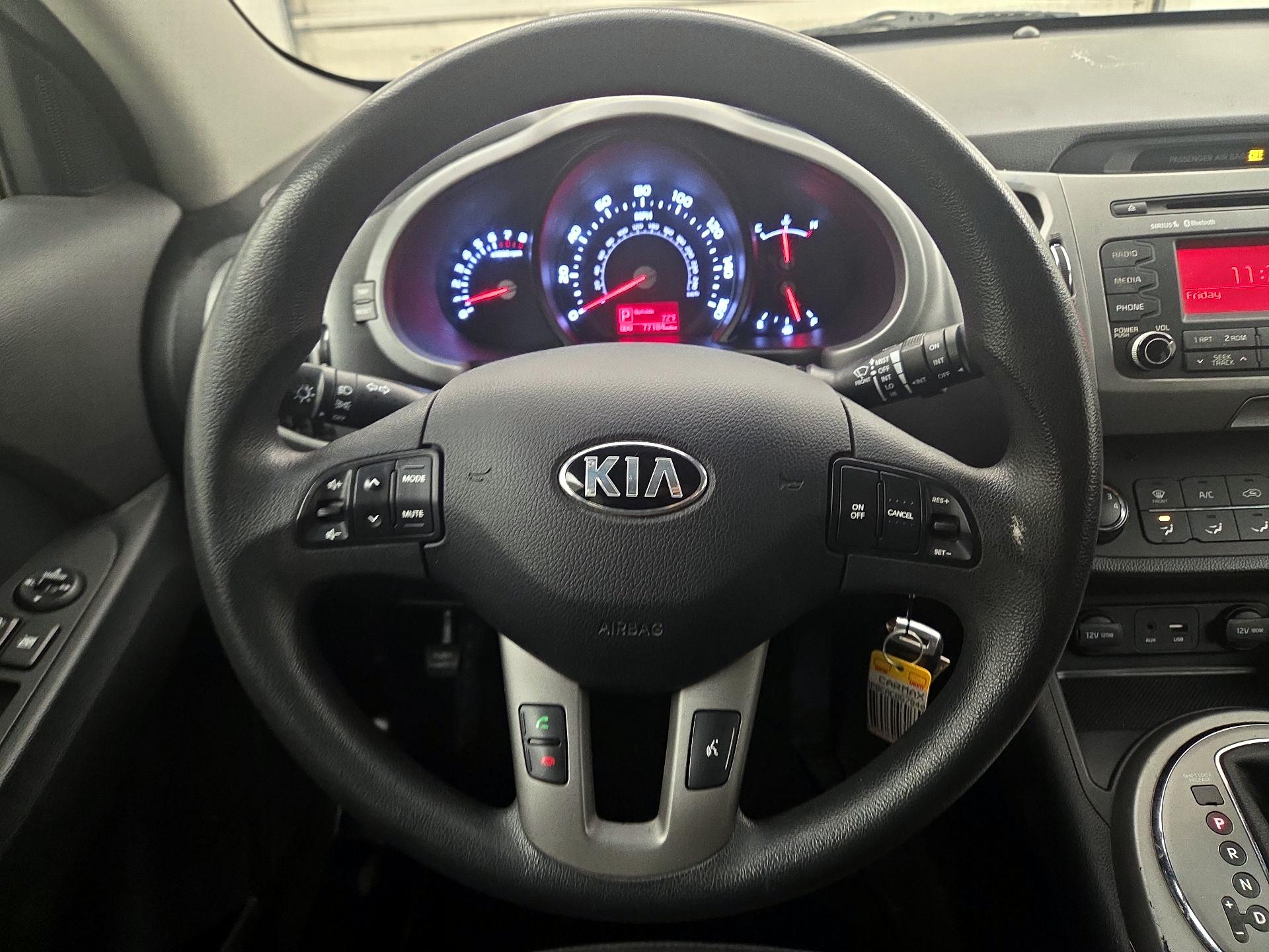 Thumbnail: 2016 Kia Sportage - 10