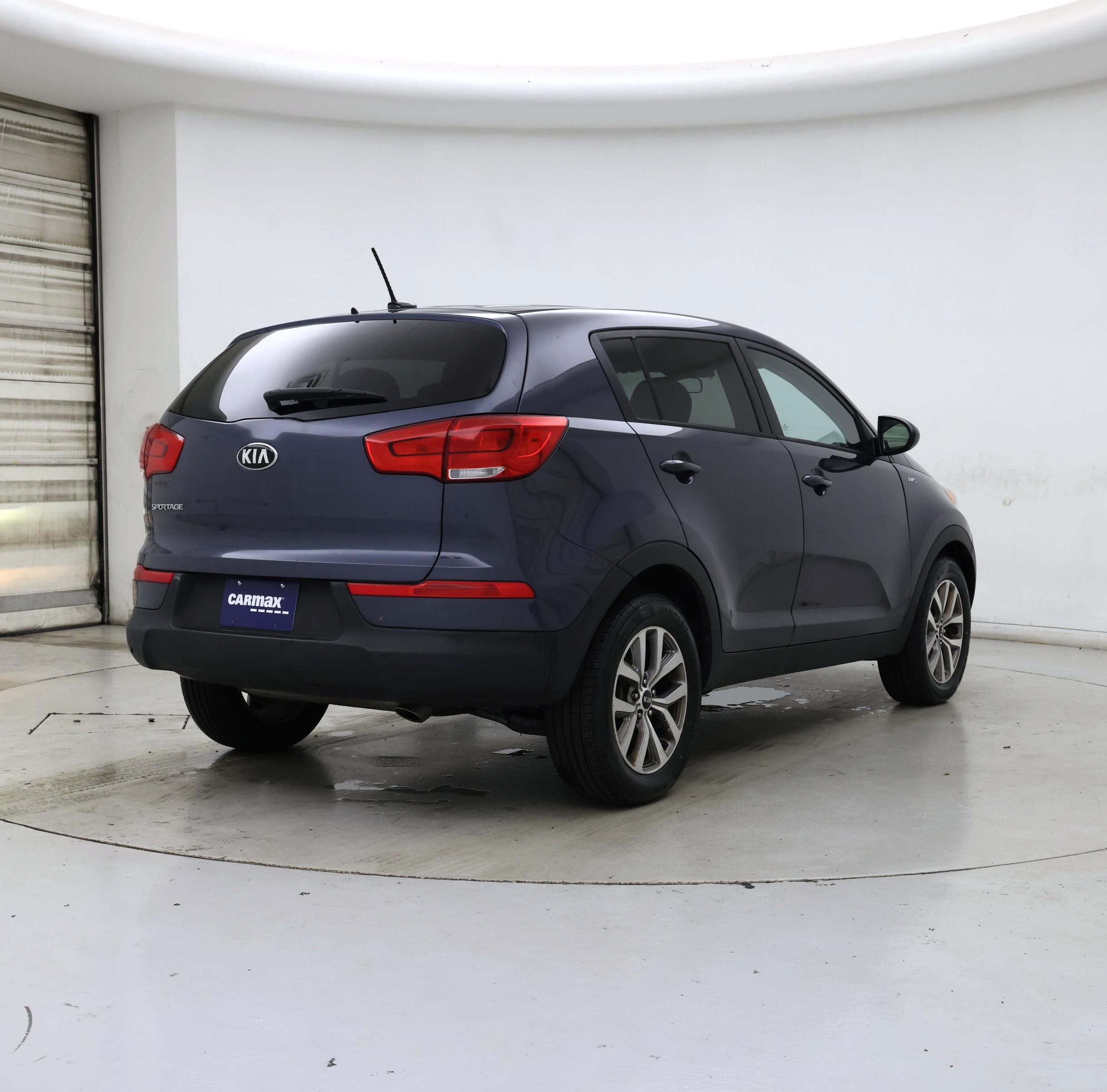 Thumbnail: 2016 Kia Sportage - 8