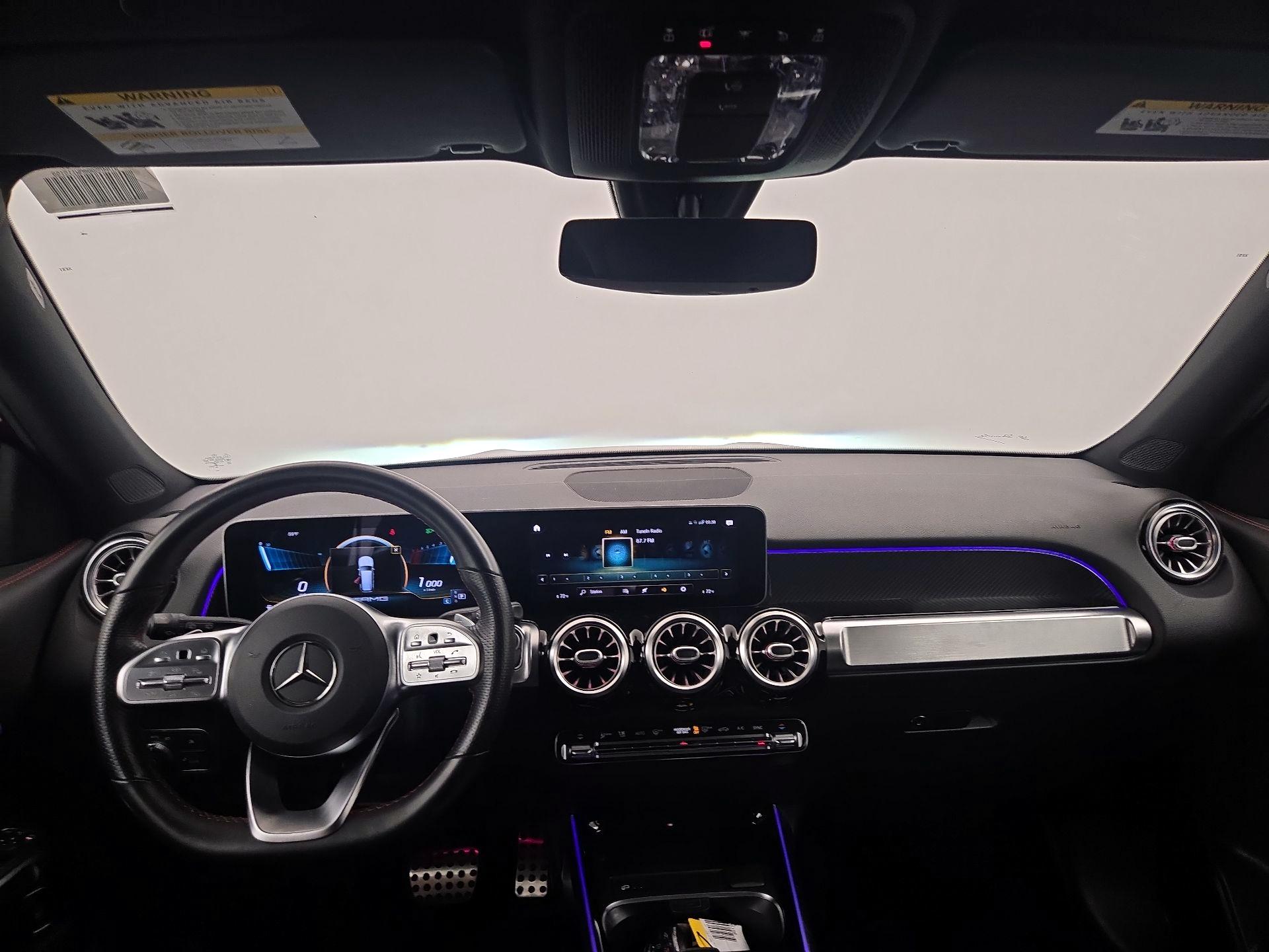 Thumbnail: 2021 Mercedes-Benz GLB - 9