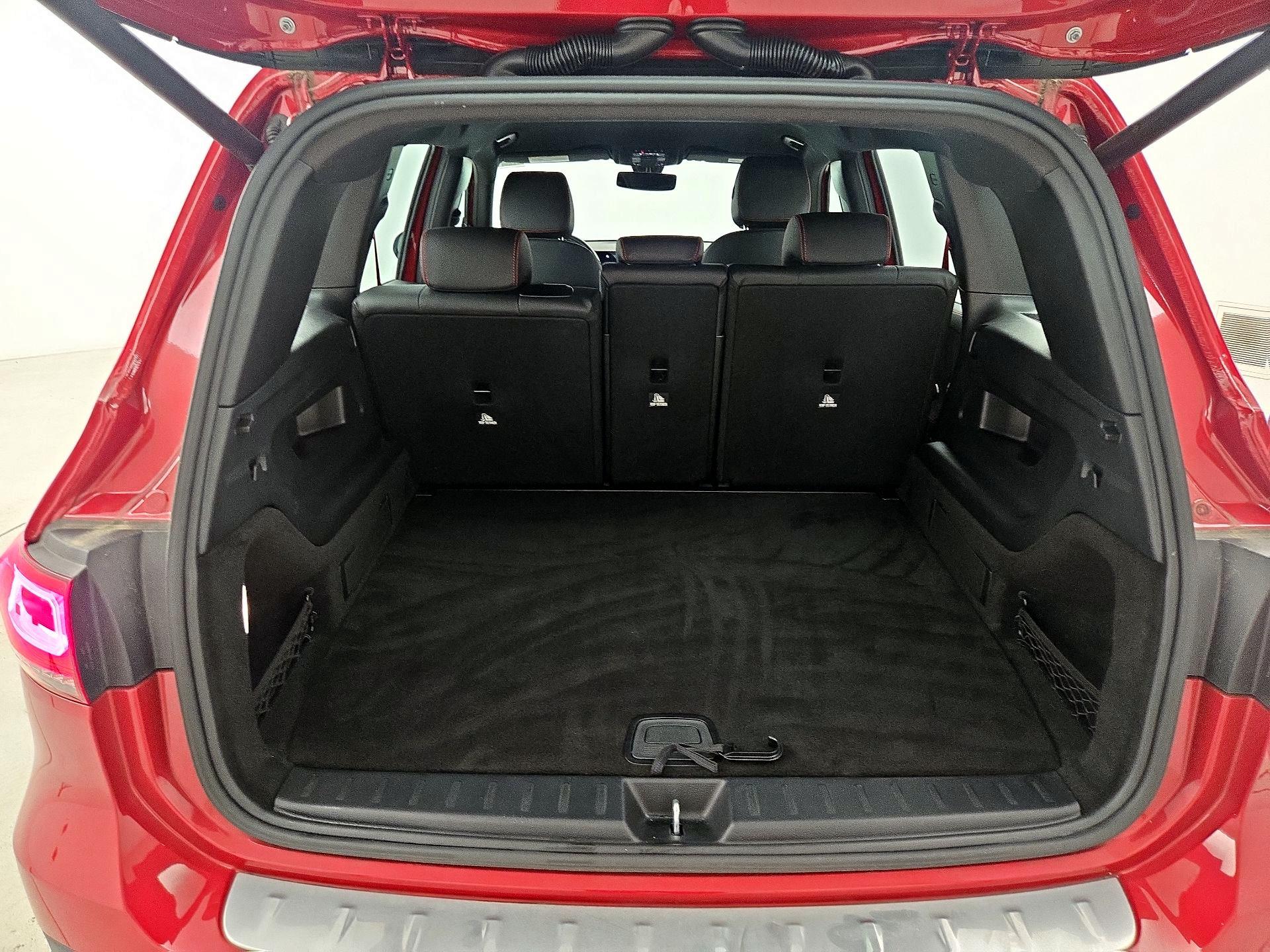 Thumbnail: 2021 Mercedes-Benz GLB - 20