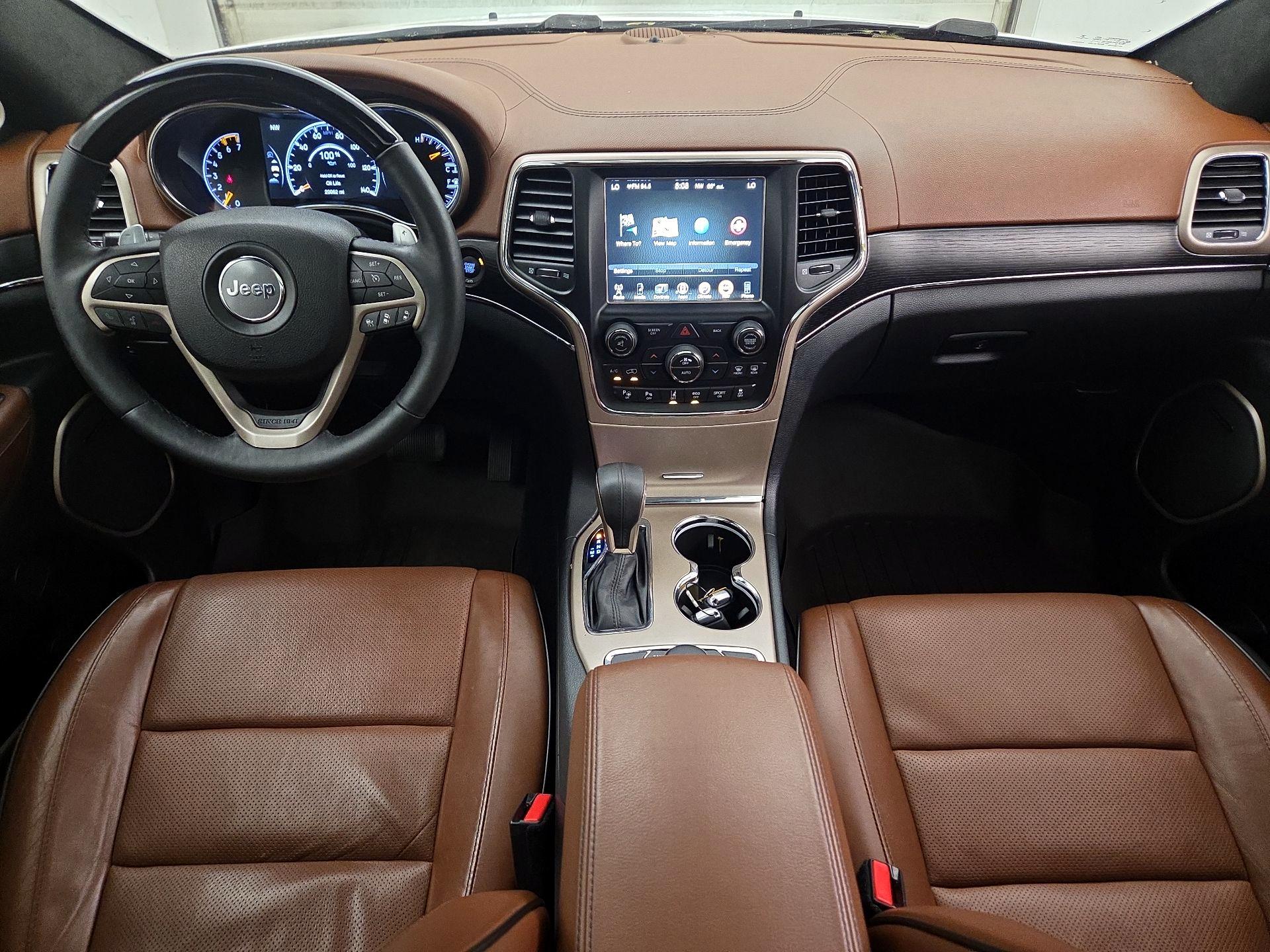 Thumbnail: 2017 Jeep Grand Cherokee - 9