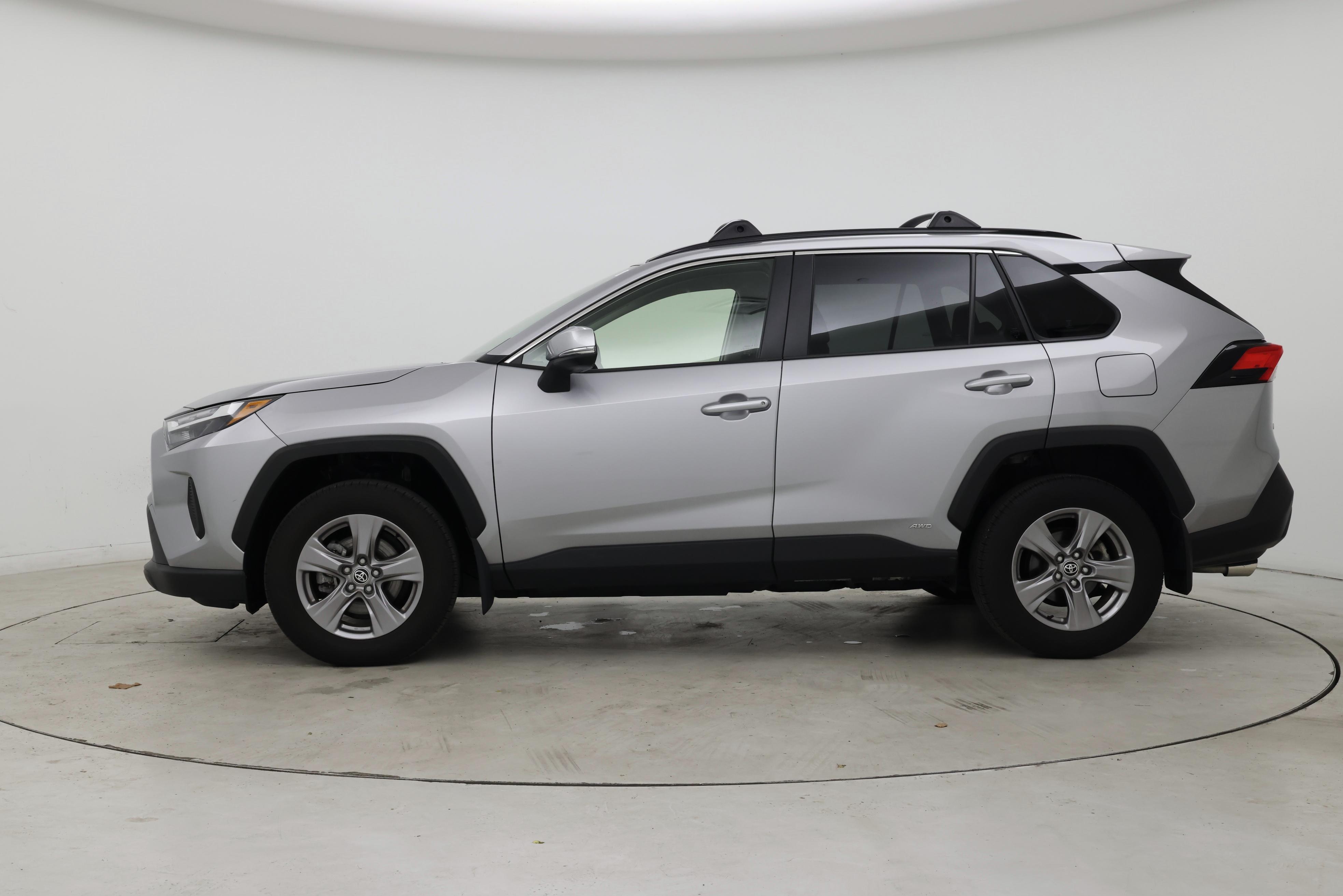Thumbnail: 2024 Toyota RAV4 - 3