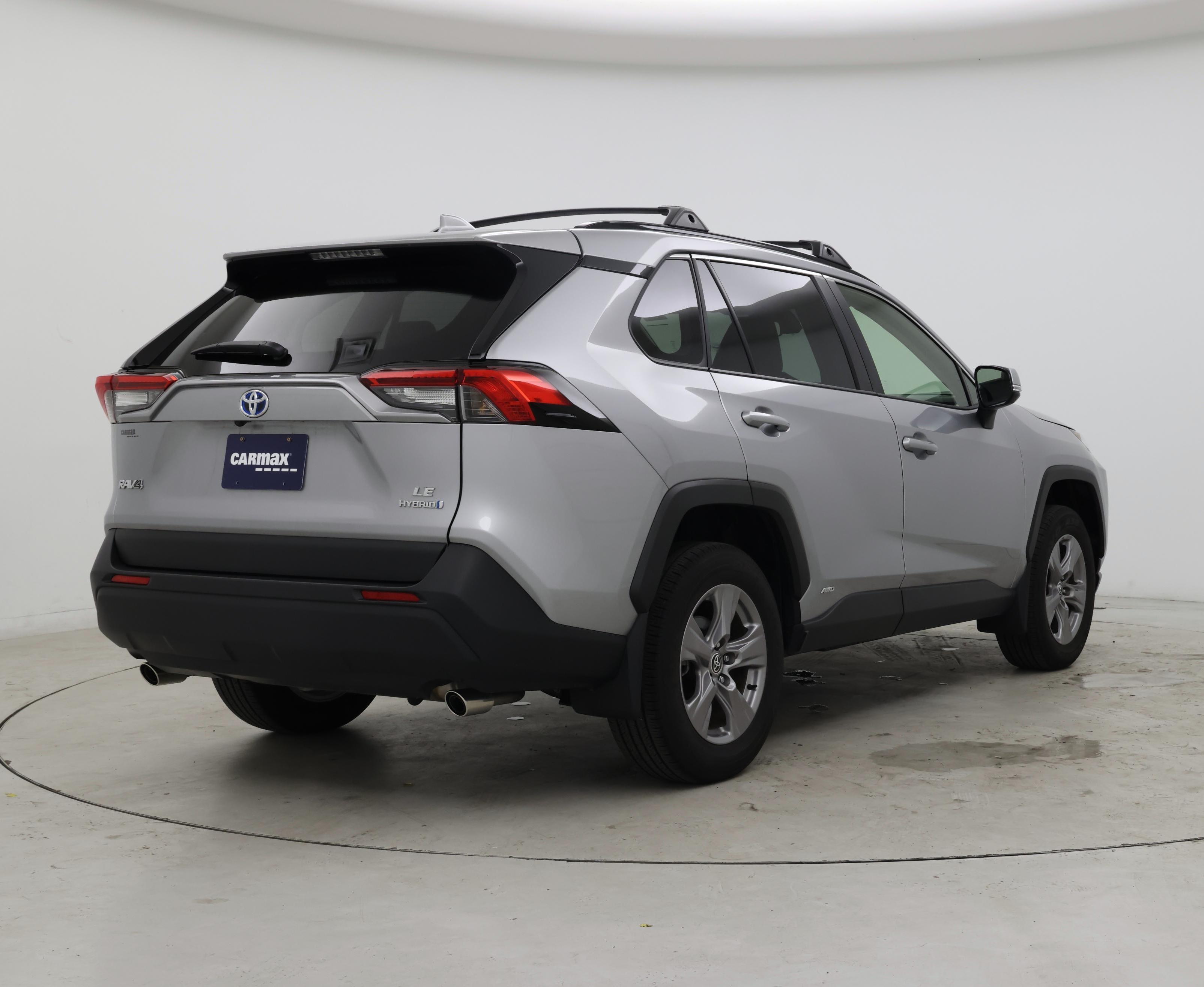 Thumbnail: 2024 Toyota RAV4 - 8
