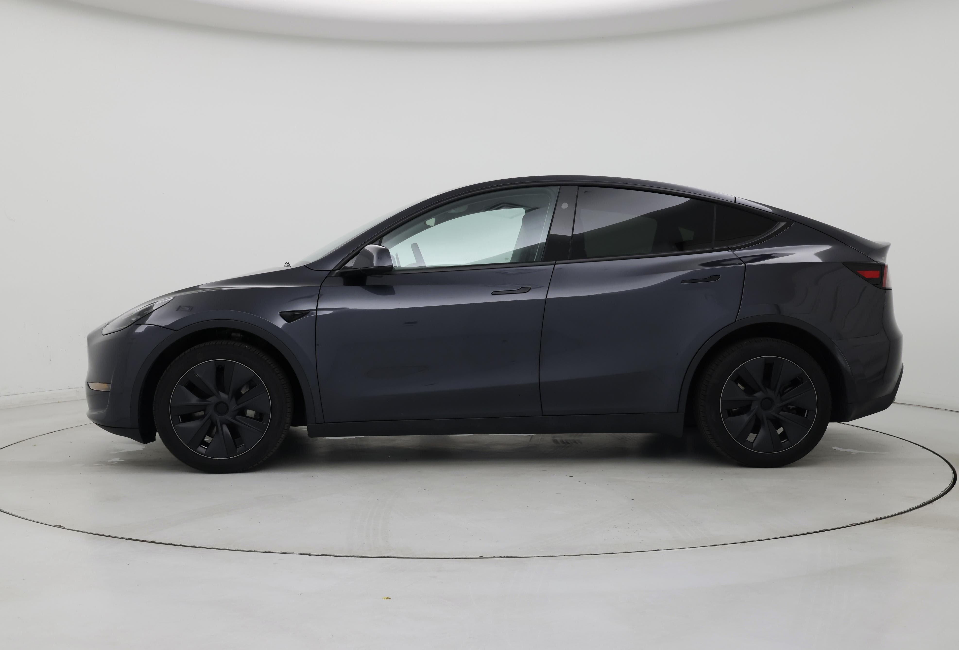 Thumbnail: 2025 Tesla Model Y - 3