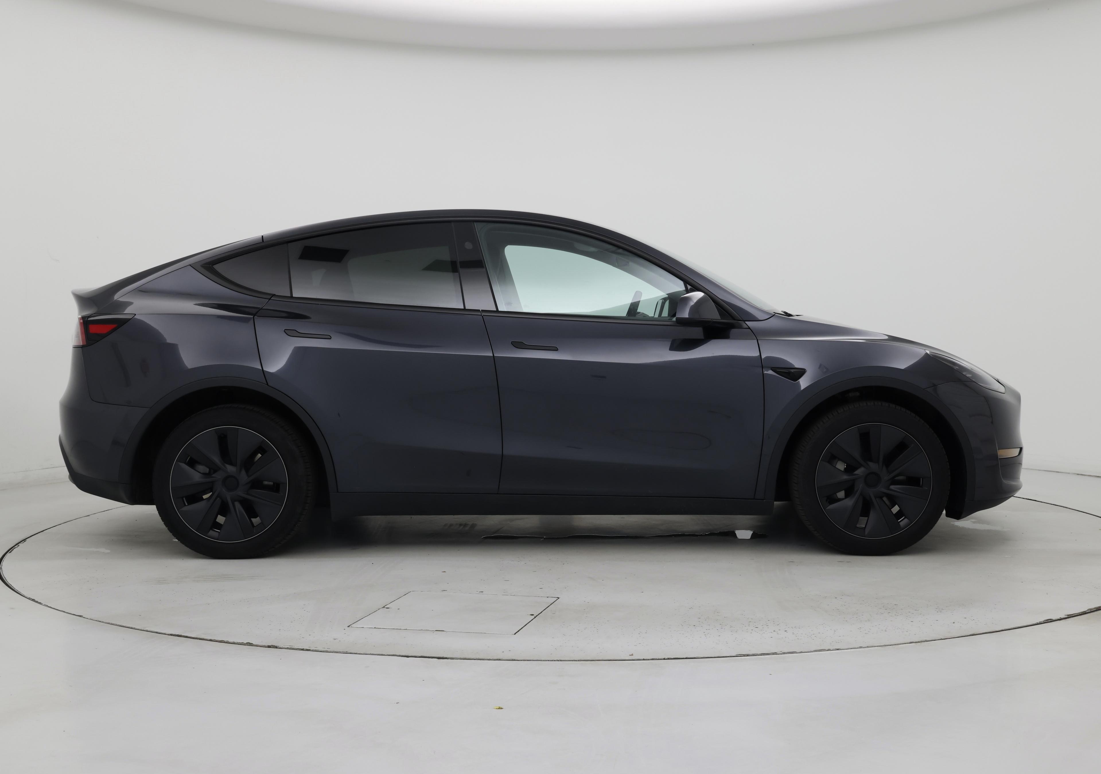 Thumbnail: 2025 Tesla Model Y - 7