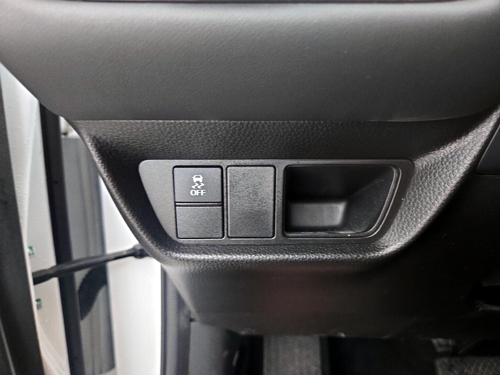 Thumbnail: 2025 Honda HR-V - 13