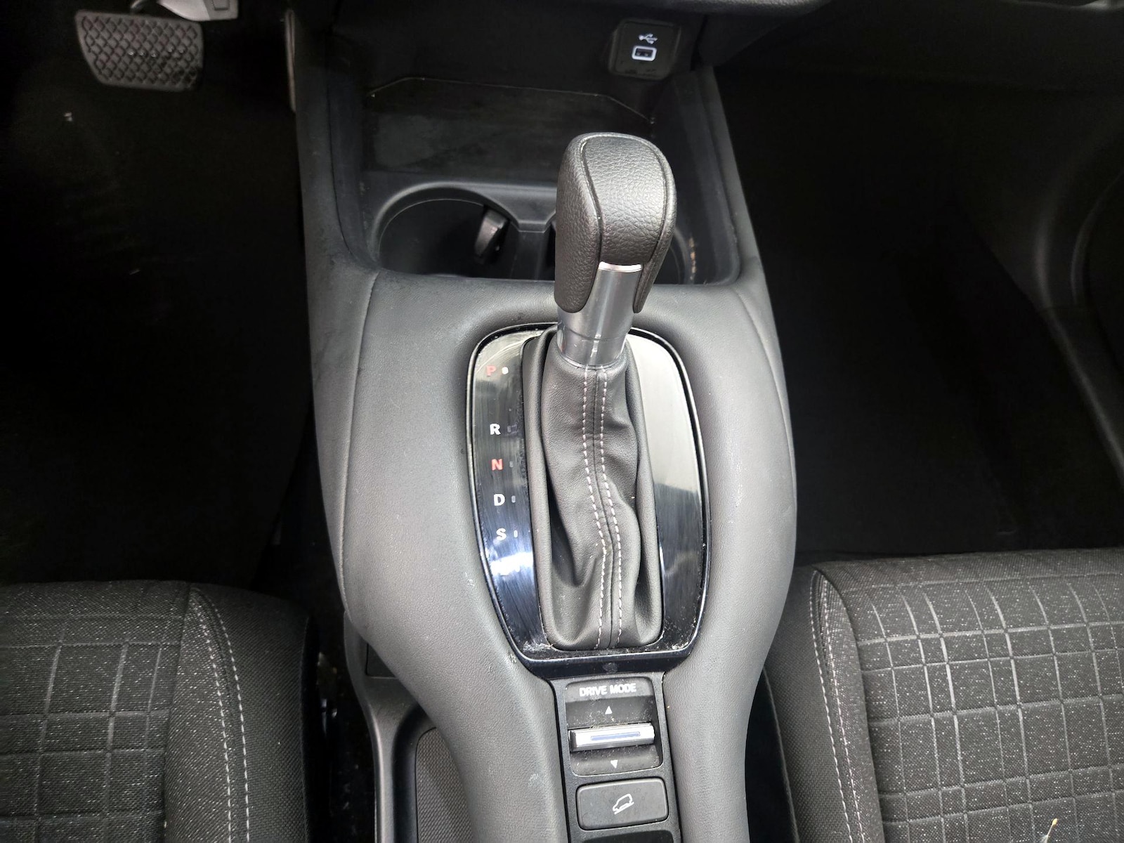 2025 Honda HR-V LX - Photo 18
