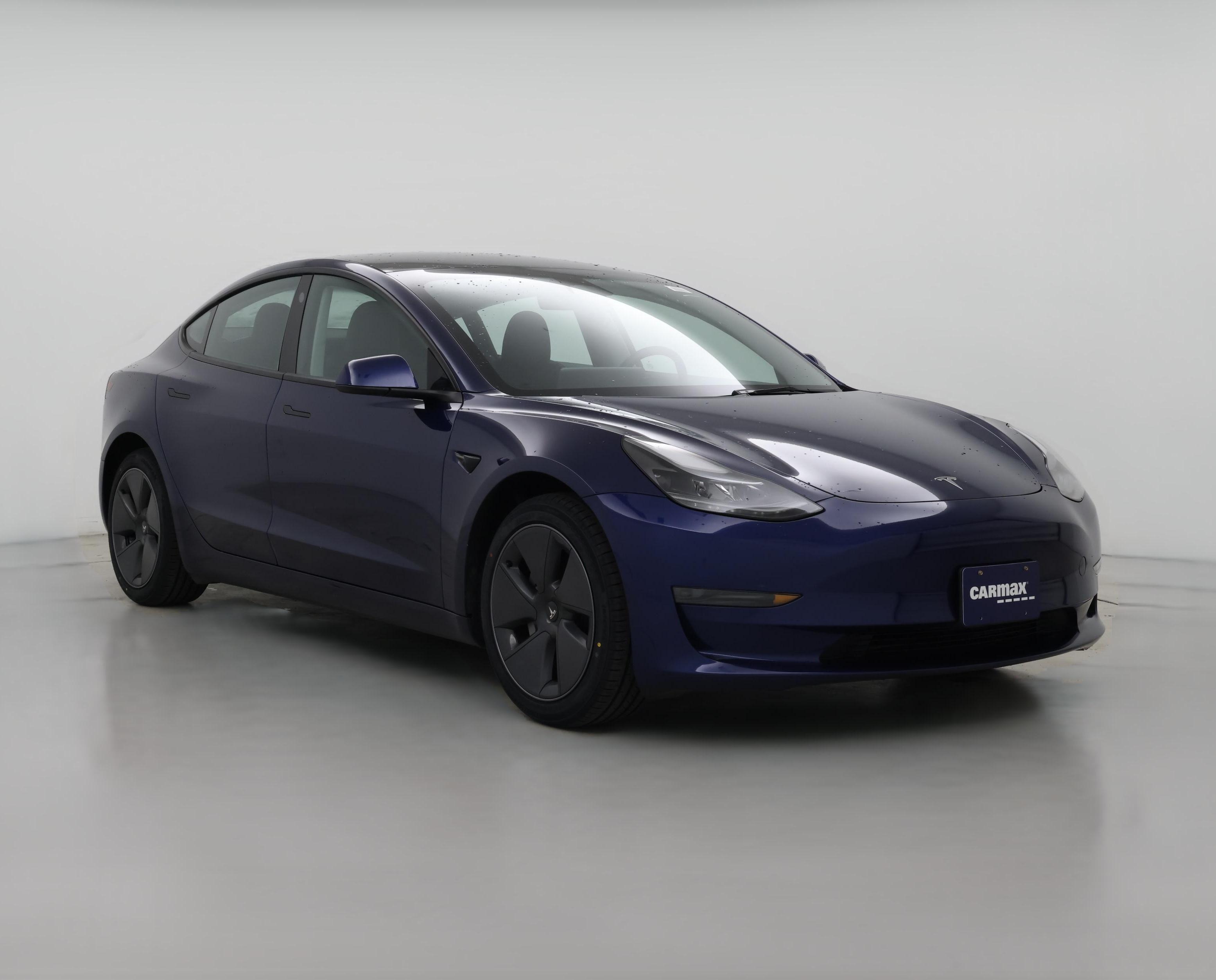 Thumbnail: 2023 Tesla Model 3 - 1