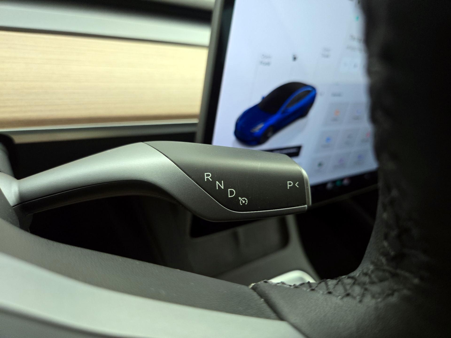 Thumbnail: 2023 Tesla Model 3 - 17