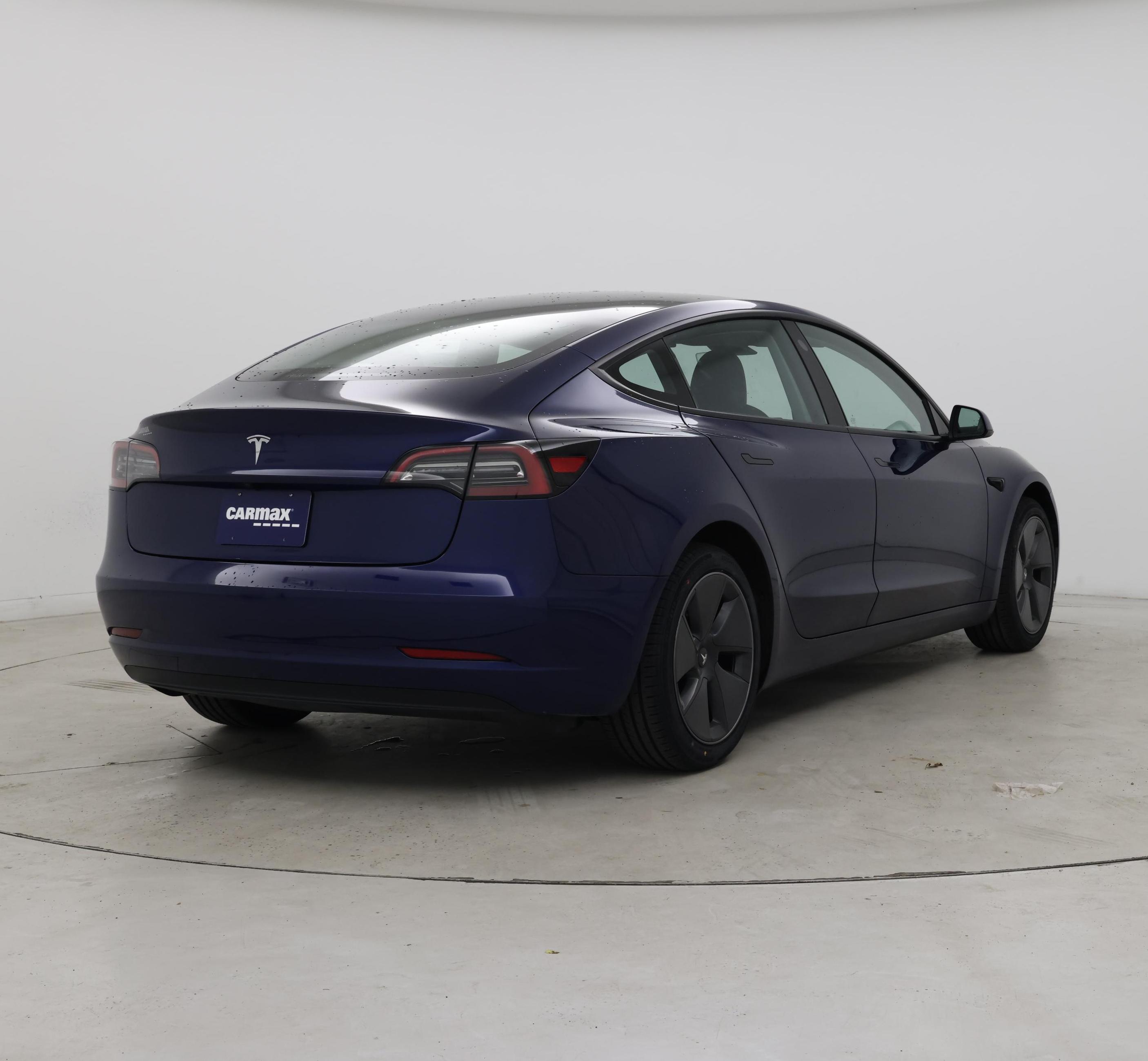 Thumbnail: 2023 Tesla Model 3 - 8