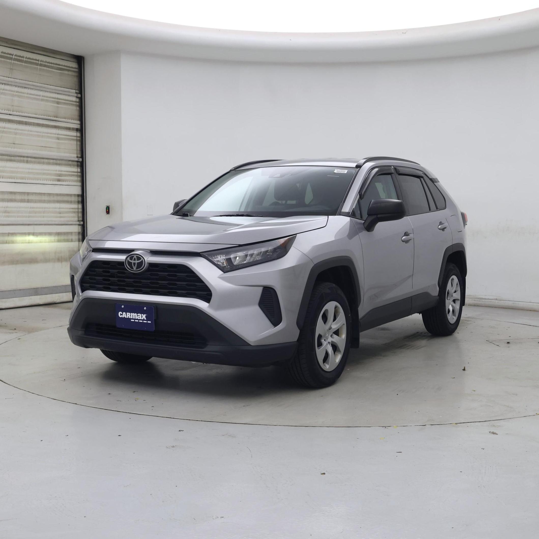 Thumbnail: 2020 Toyota RAV4 - 4