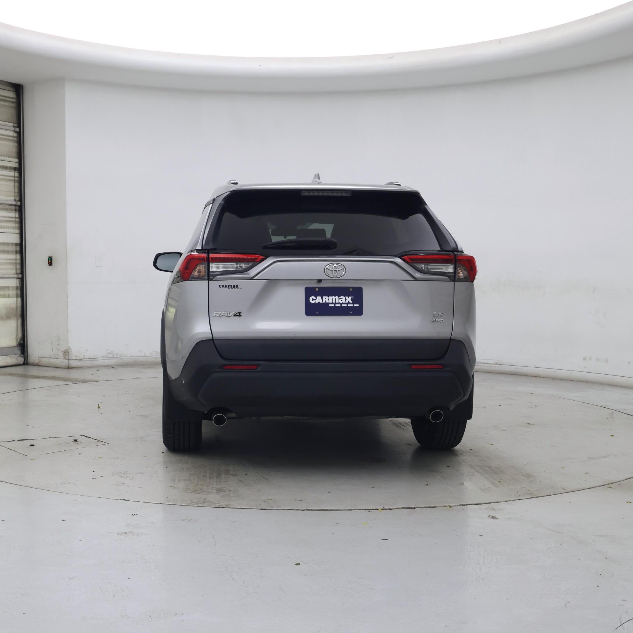 Thumbnail: 2020 Toyota RAV4 - 6
