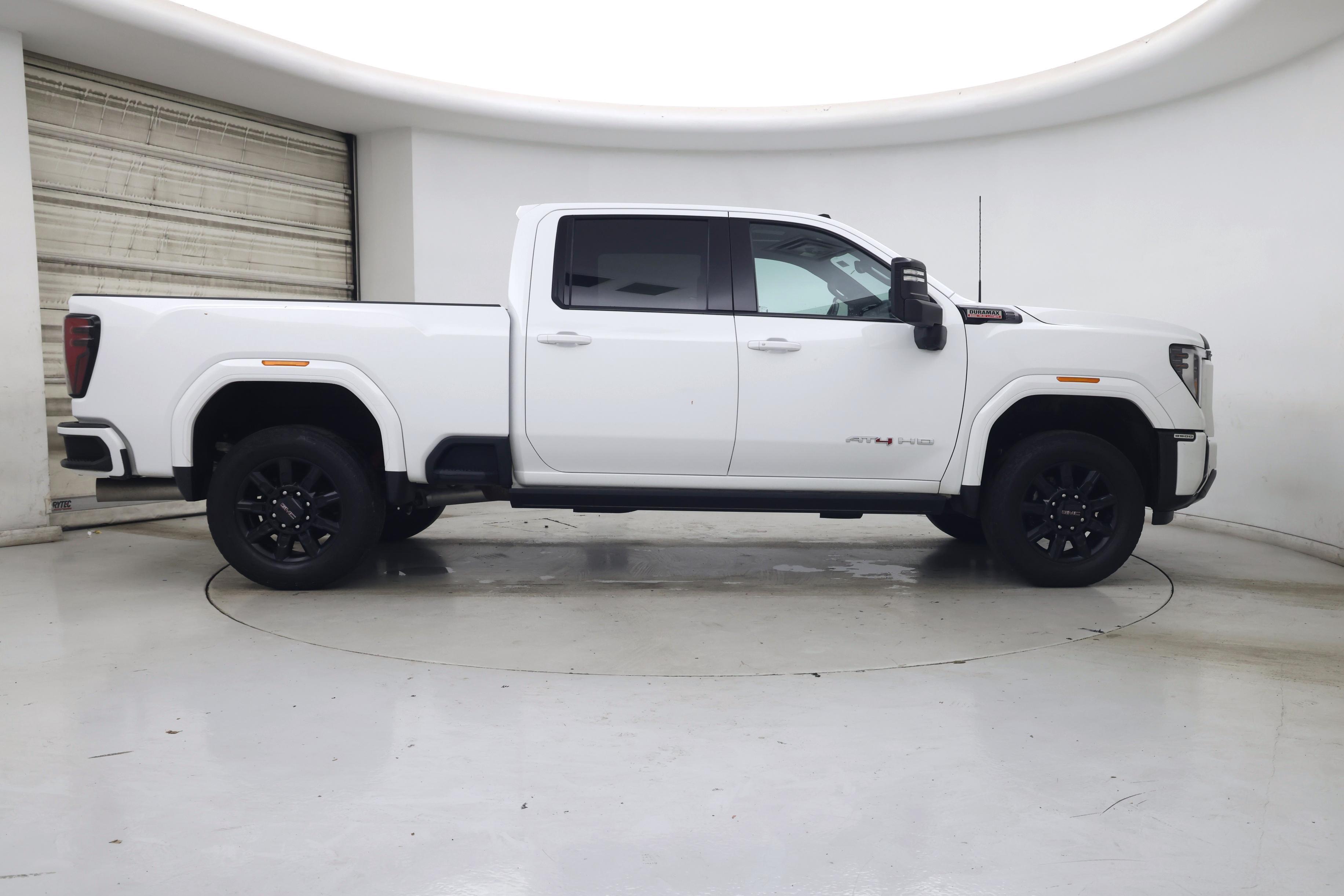 Thumbnail: 2024 GMC Sierra 3500 - 7