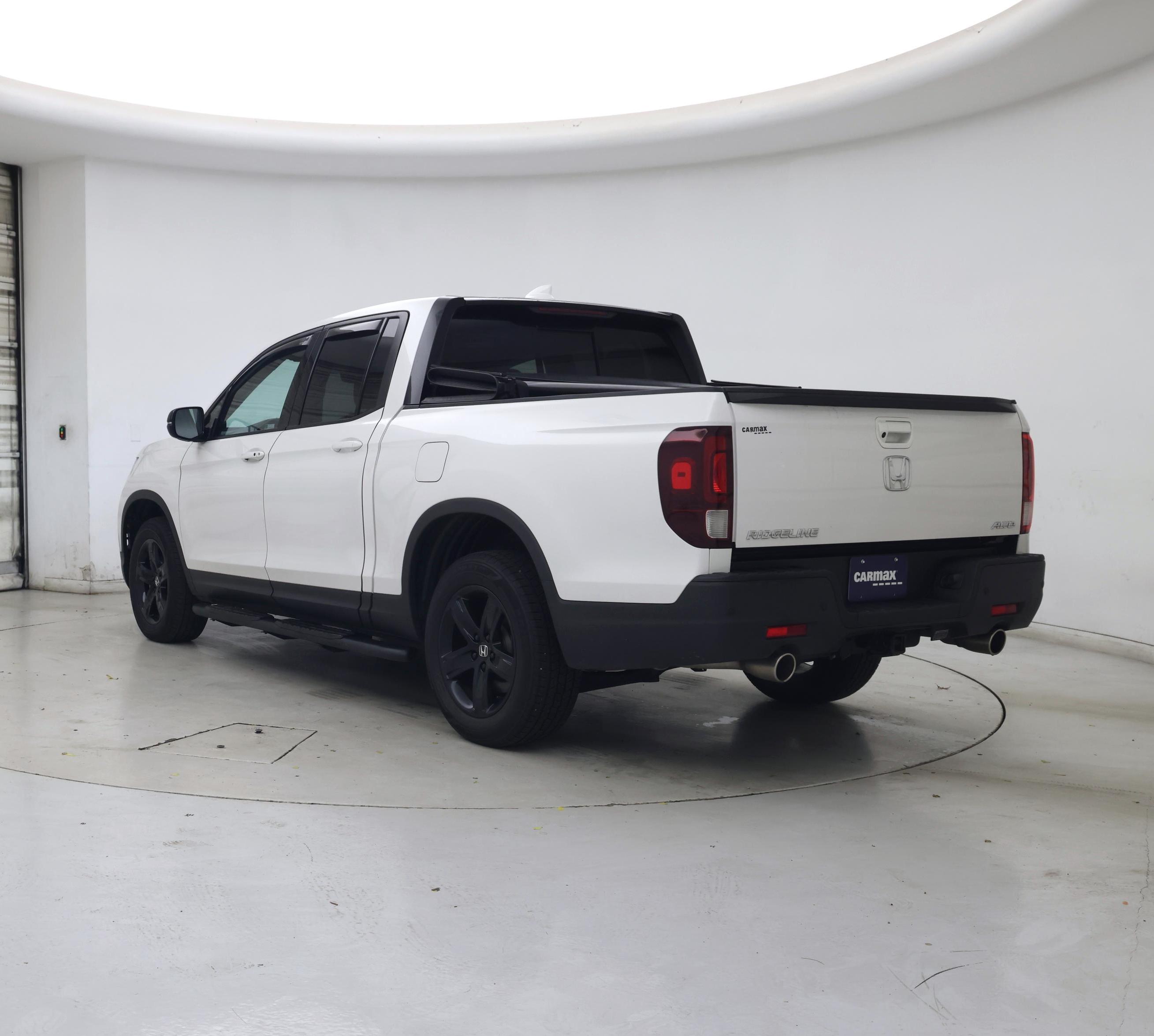 Thumbnail: 2023 Honda Ridgeline - 2