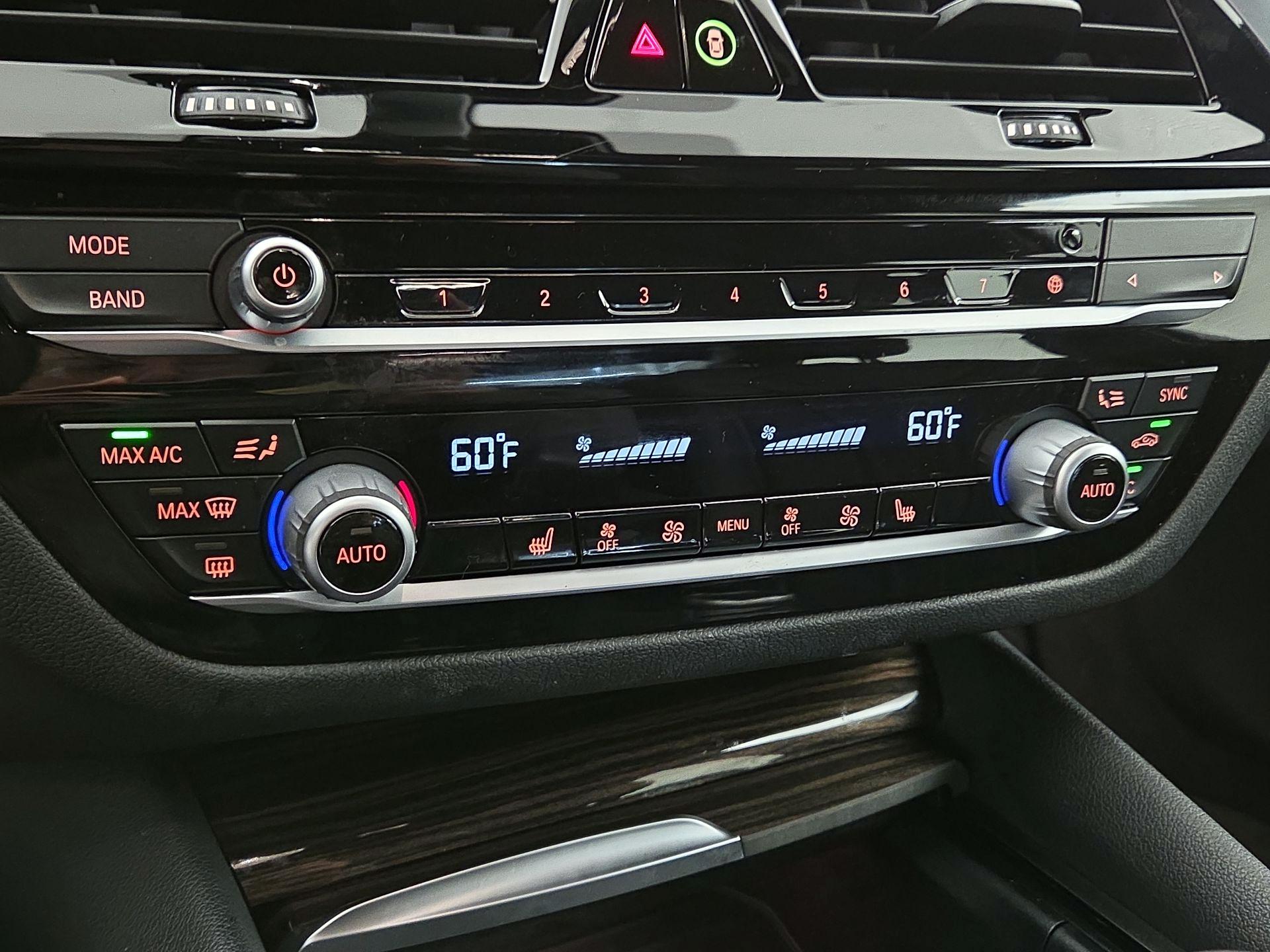Thumbnail: 2020 BMW 5 Series - 17