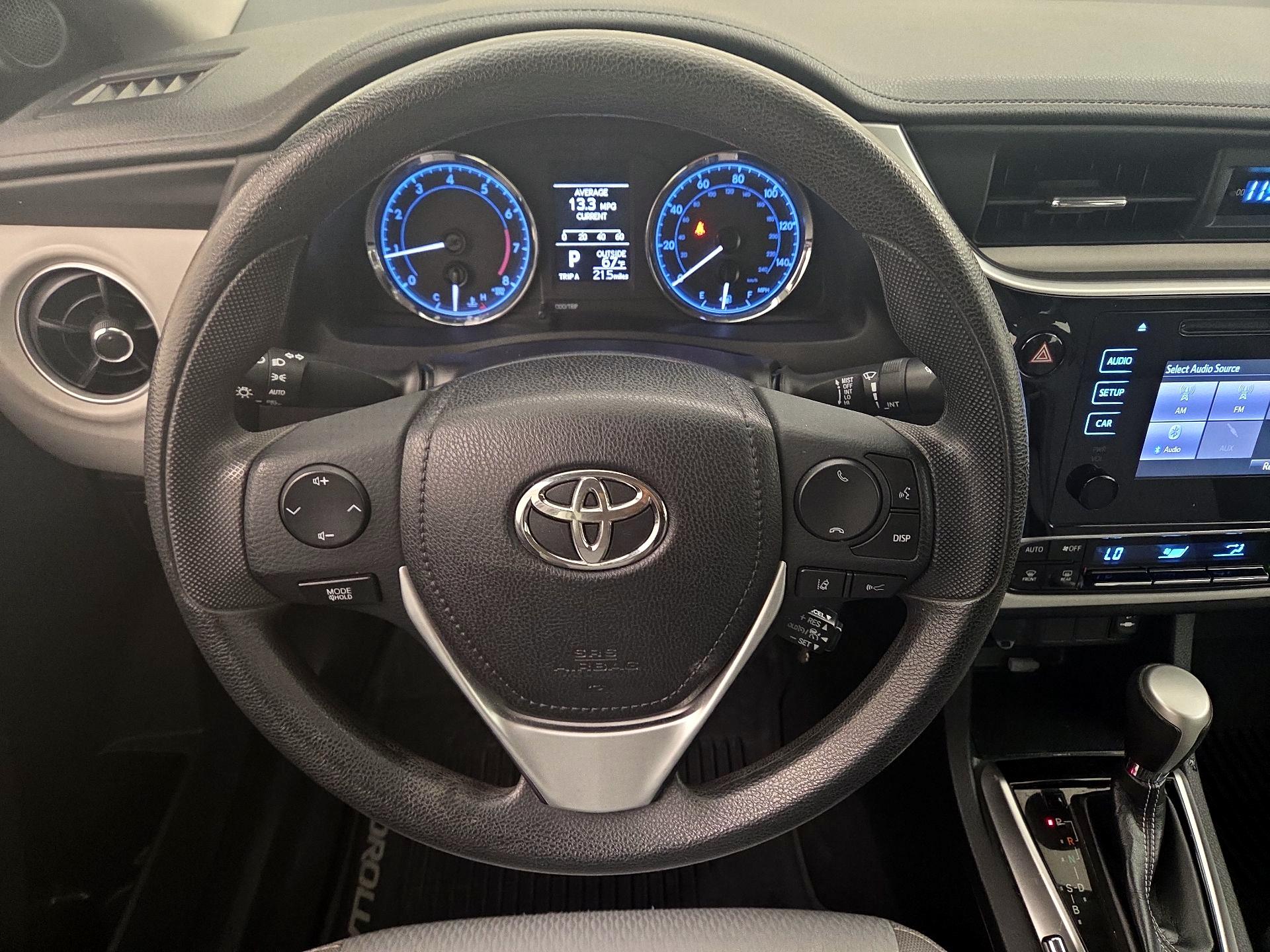 Thumbnail: 2018 Toyota Corolla - 10