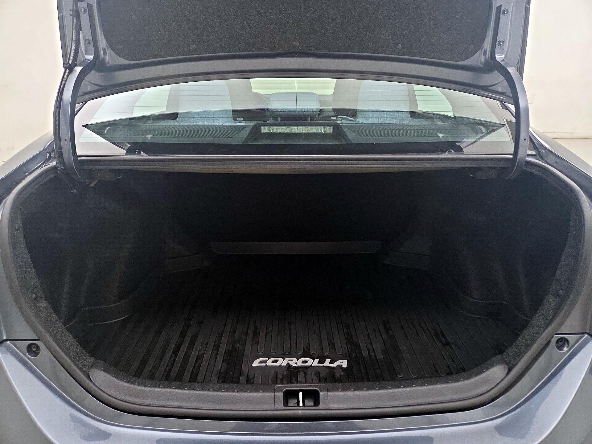 Thumbnail: 2018 Toyota Corolla - 20
