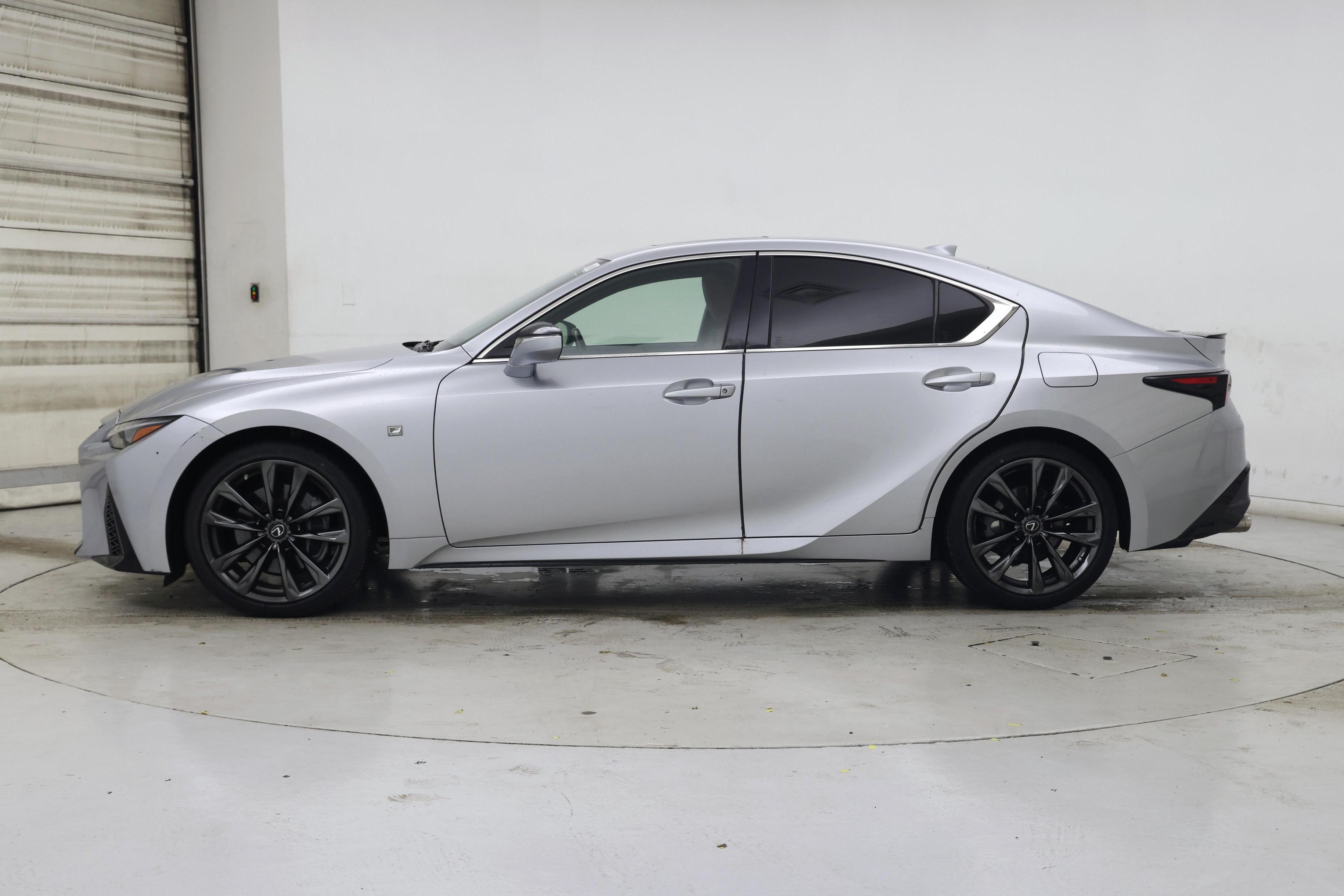 Thumbnail: 2021 Lexus IS - 3