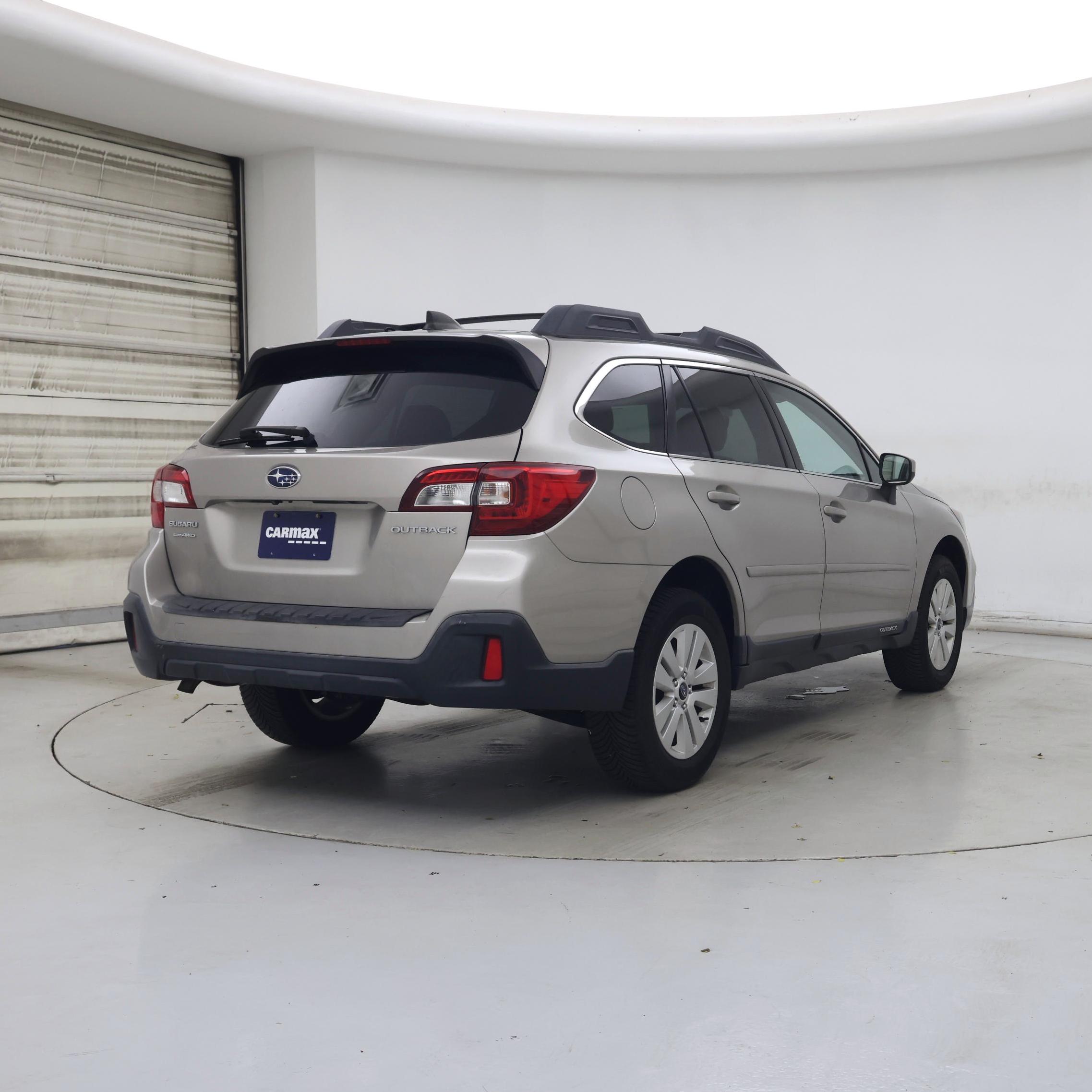 Thumbnail: 2019 Subaru Outback - 8