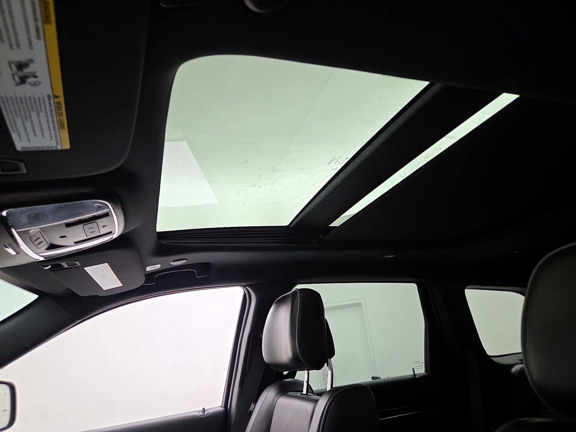 Thumbnail: 2020 Jeep Grand Cherokee - 19