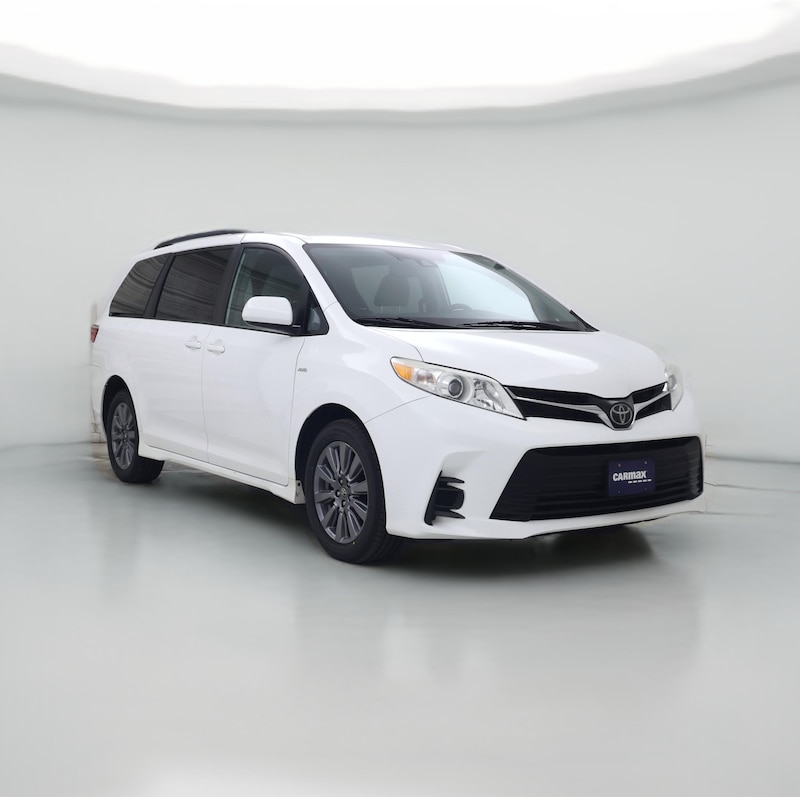 2019 Toyota Sienna LE