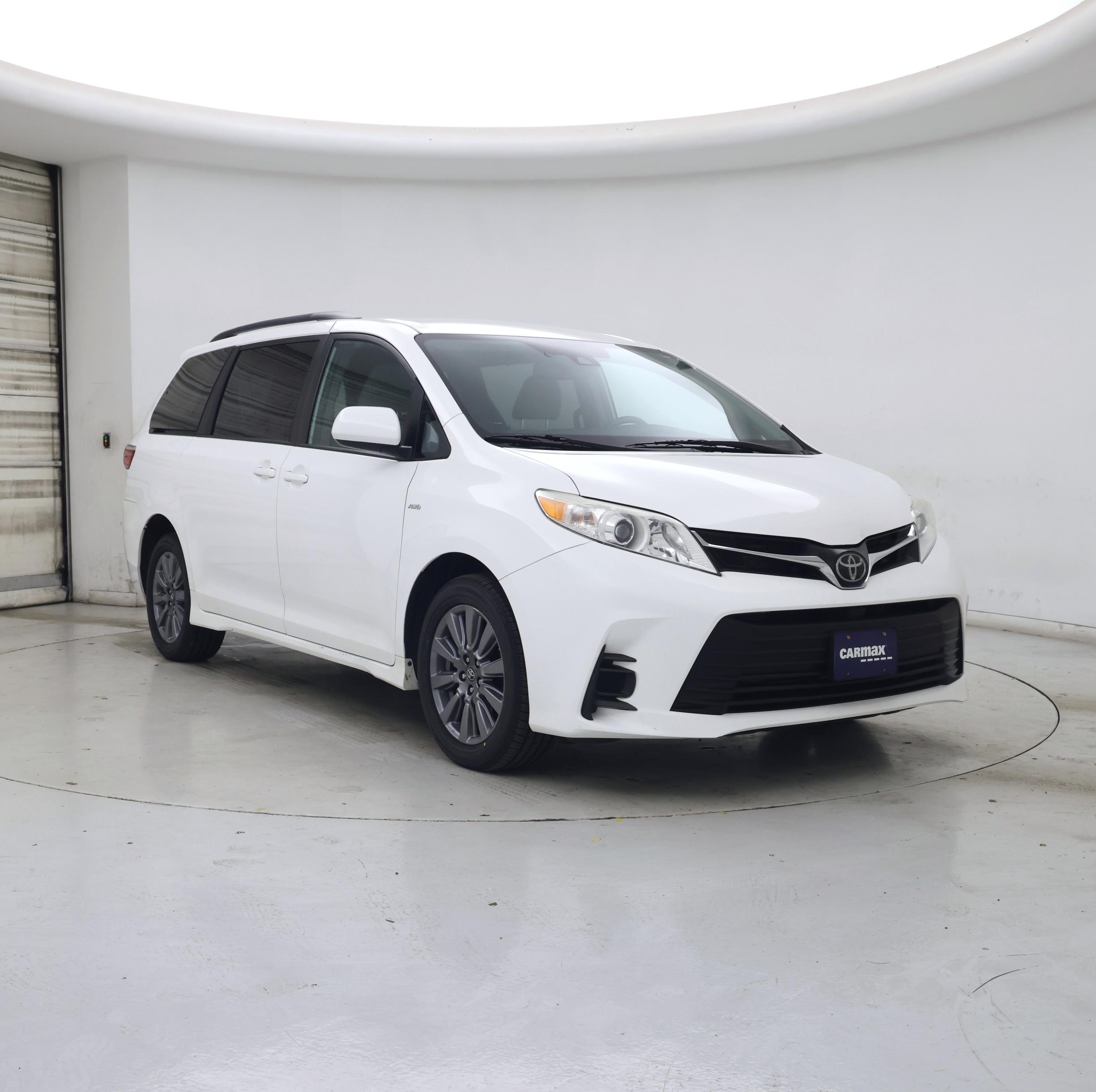 White 2019 Toyota Sienna Minivan All-Wheel Drive Automatic