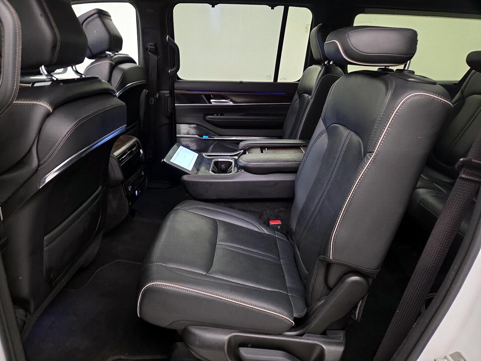 Rear Air Conditioning