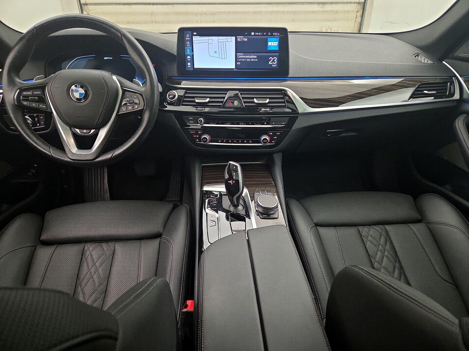 Thumbnail: 2021 BMW 5 Series - 9