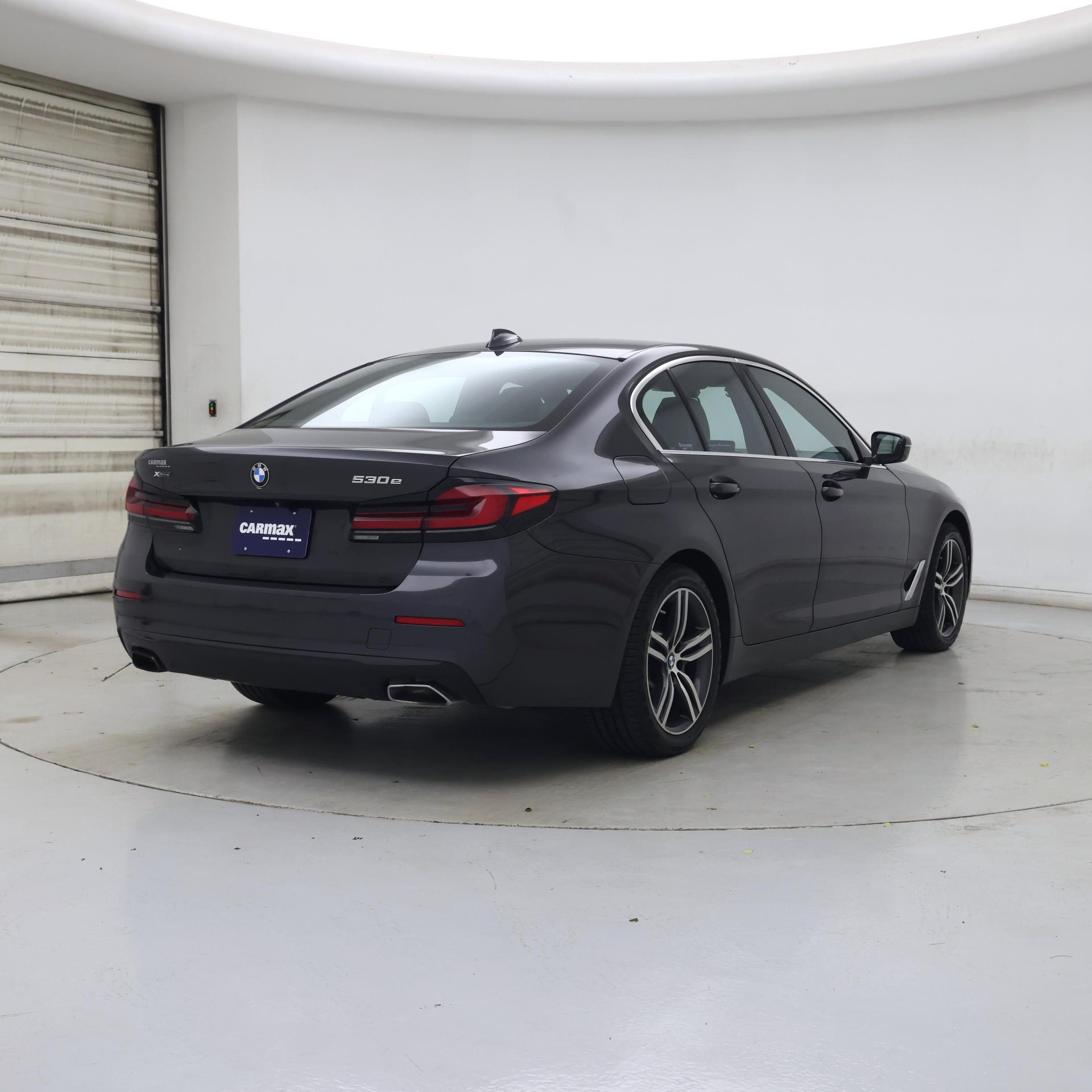 Thumbnail: 2021 BMW 5 Series - 8