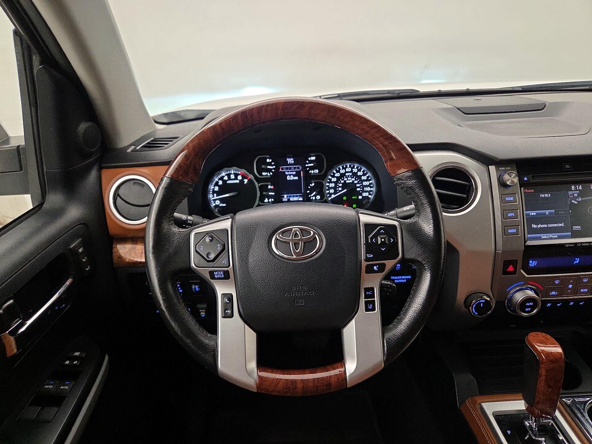 Thumbnail: 2019 Toyota Tundra - 10