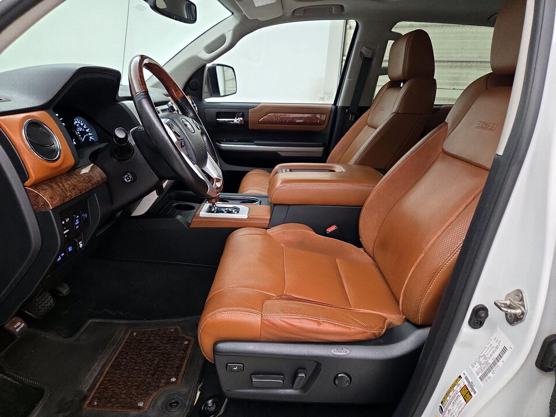 Thumbnail: 2019 Toyota Tundra - 11
